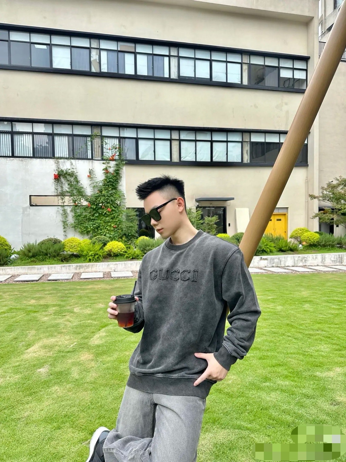 Gucci 高仿LOGO立體刺繡圓領長袖 男生款街頭時尚單品| 7 Gucci 高仿LOGO立體刺繡圓領長袖 男生款街頭時尚單品