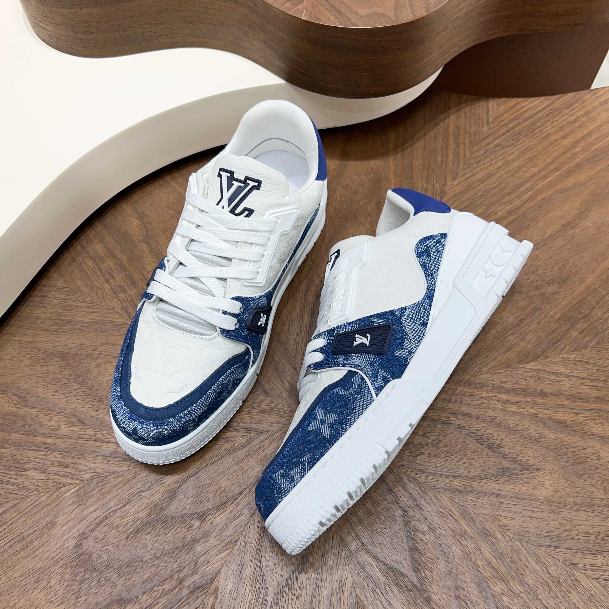 LV 原單 男款 Monogram 低筒運動鞋 咖啡色滿印款 輕奢復古風格| 12 LV 原單 男款 Monogram 低筒運動鞋 咖啡色滿印款 輕奢復古風格