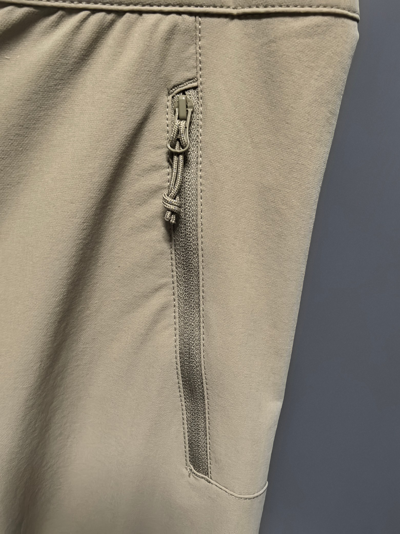 Arc'teryx 高仿 男款卡其機能長褲 輕量戶外休閒褲 百搭穿搭款| 11 Arc'teryx 高仿 男款卡其機能長褲 輕量戶外休閒褲 百搭穿搭款