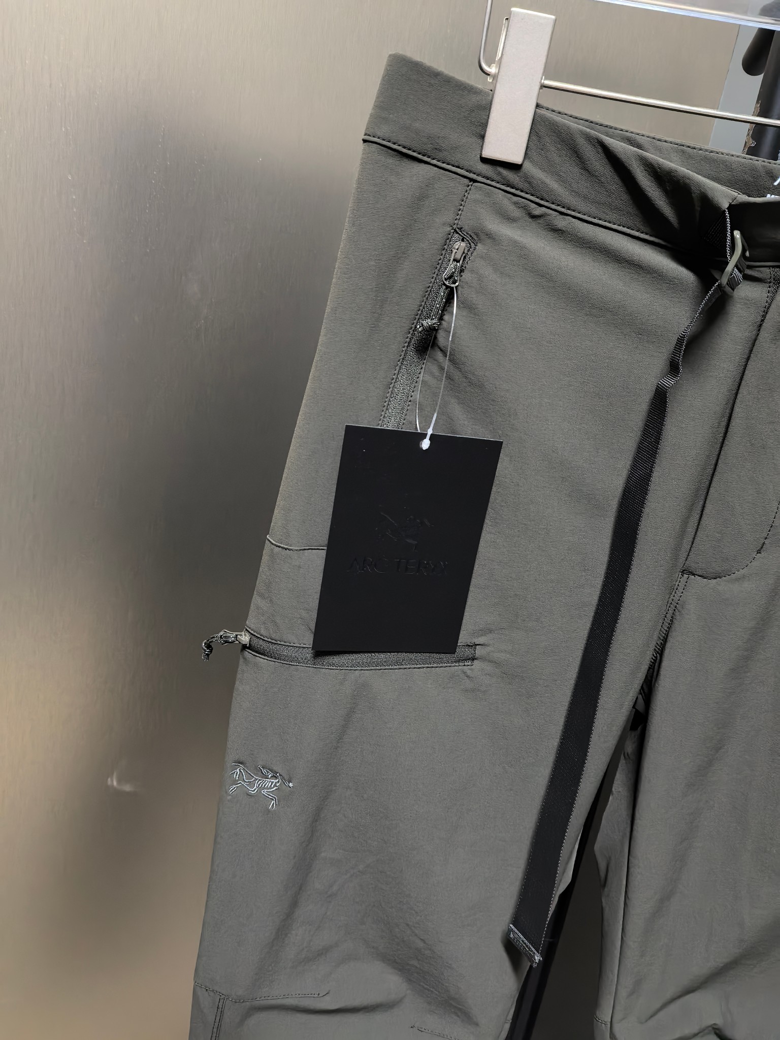 Arc'teryx 原單 男款機能長褲 戶外防潑水工裝褲 休閒百搭褲| 14 Arc'teryx 原單 男款機能長褲 戶外防潑水工裝褲 休閒百搭褲