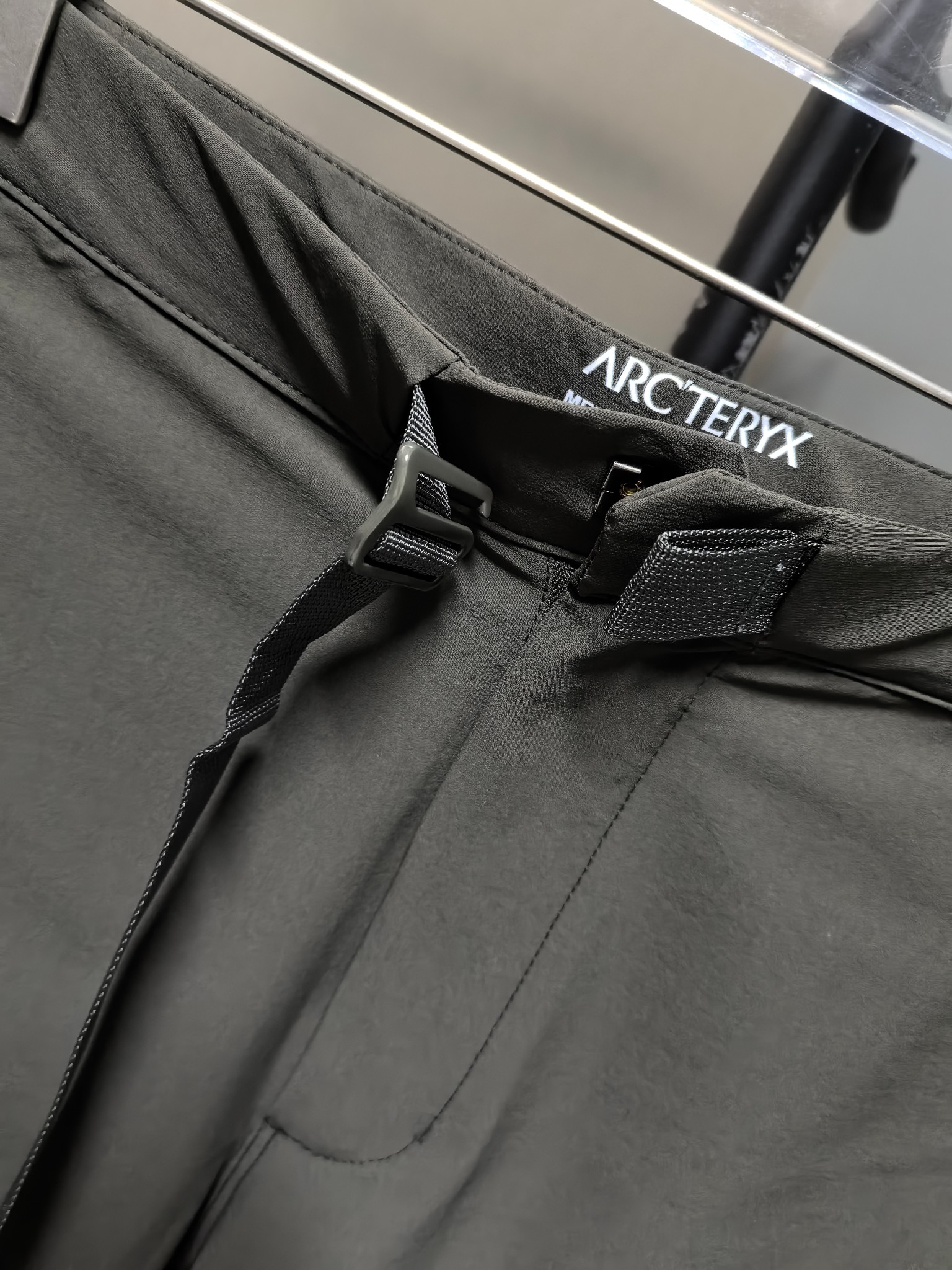 Arc'teryx 原單 男款機能長褲 戶外防潑水工裝褲 休閒百搭褲| 12 Arc'teryx 原單 男款機能長褲 戶外防潑水工裝褲 休閒百搭褲