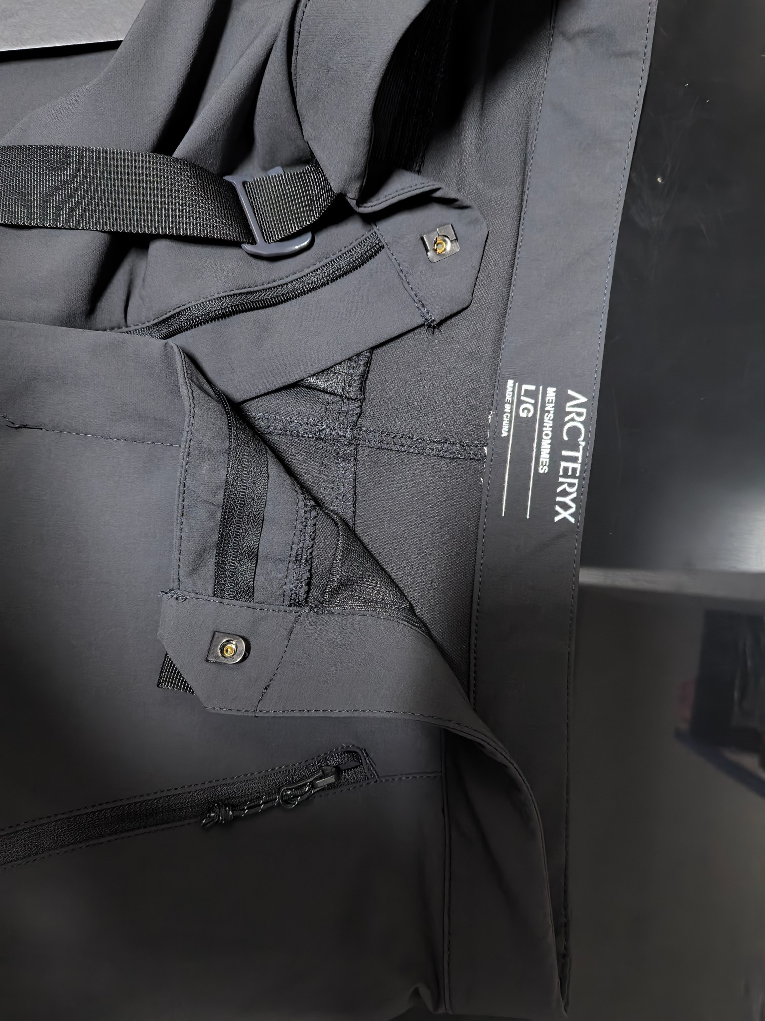 Arc'teryx A貨 男款機能長褲 戶外登山褲 防潑水休閒褲| 7 Arc'teryx A貨 男款機能長褲 戶外登山褲 防潑水休閒褲