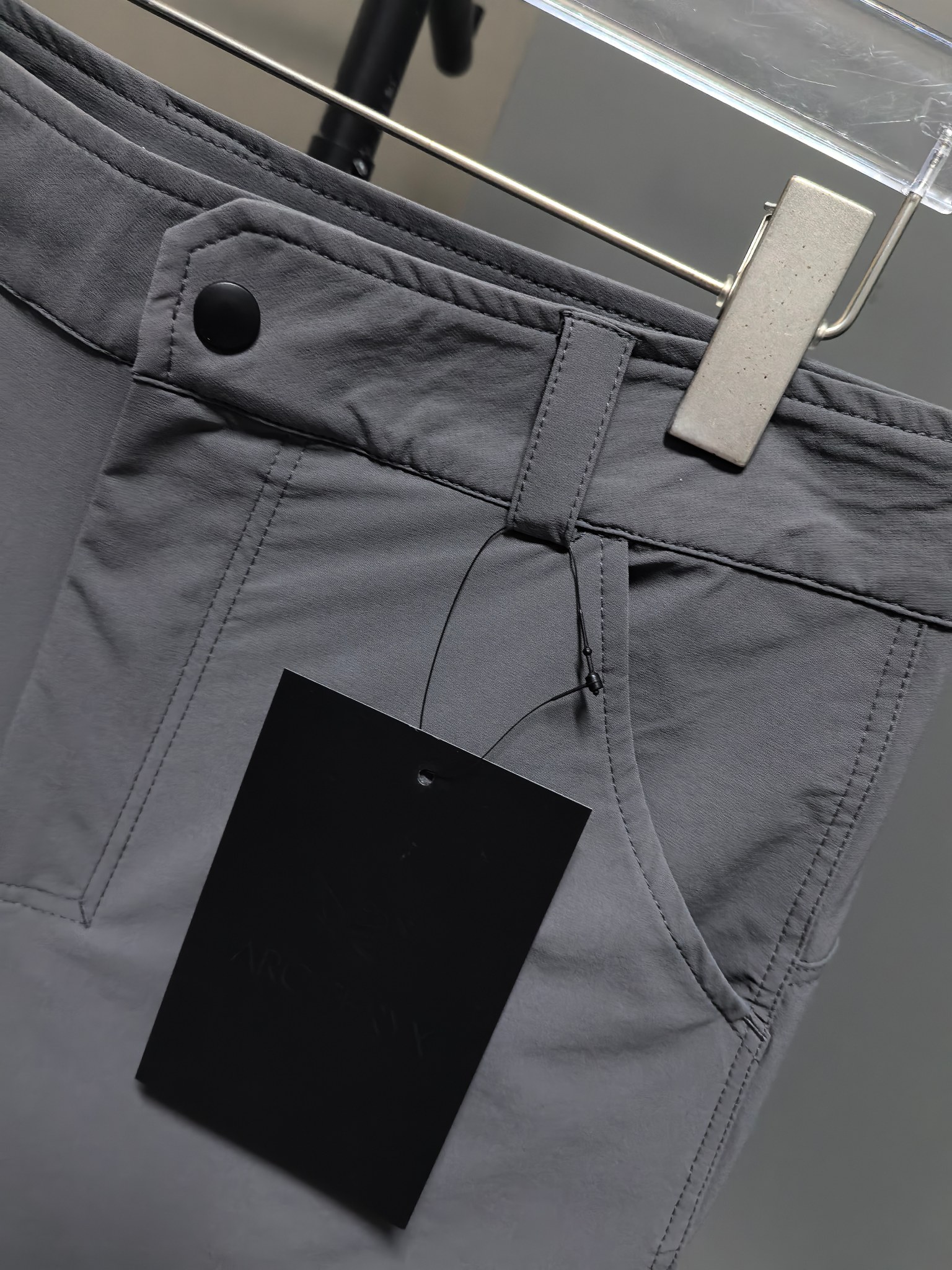 Arc'teryx 原單 男款機能短褲 戶外運動短褲 輕量透氣褲| 13 Arc'teryx 原單 男款機能短褲 戶外運動短褲 輕量透氣褲