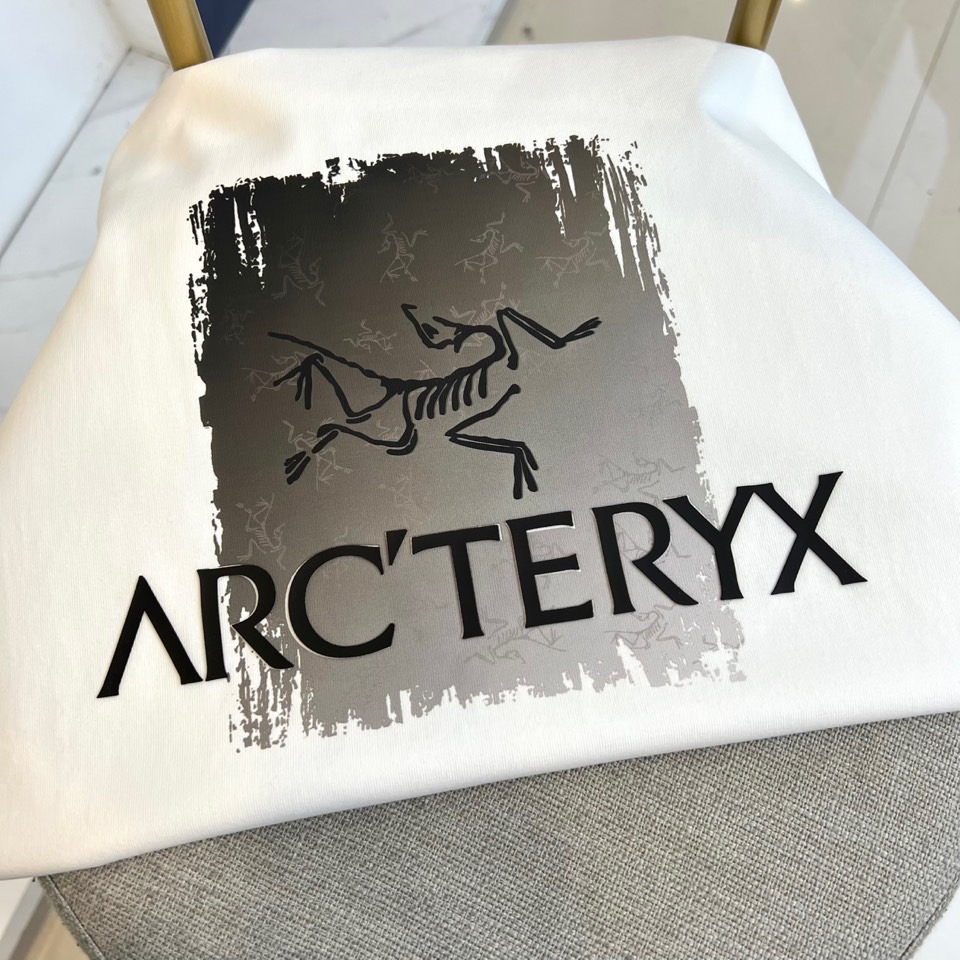 ARC'TERYX 原單 男款印花Logo短袖T恤 戶外機能風潮流款| 10 ARC'TERYX 原單 男款印花Logo短袖T恤 戶外機能風潮流款