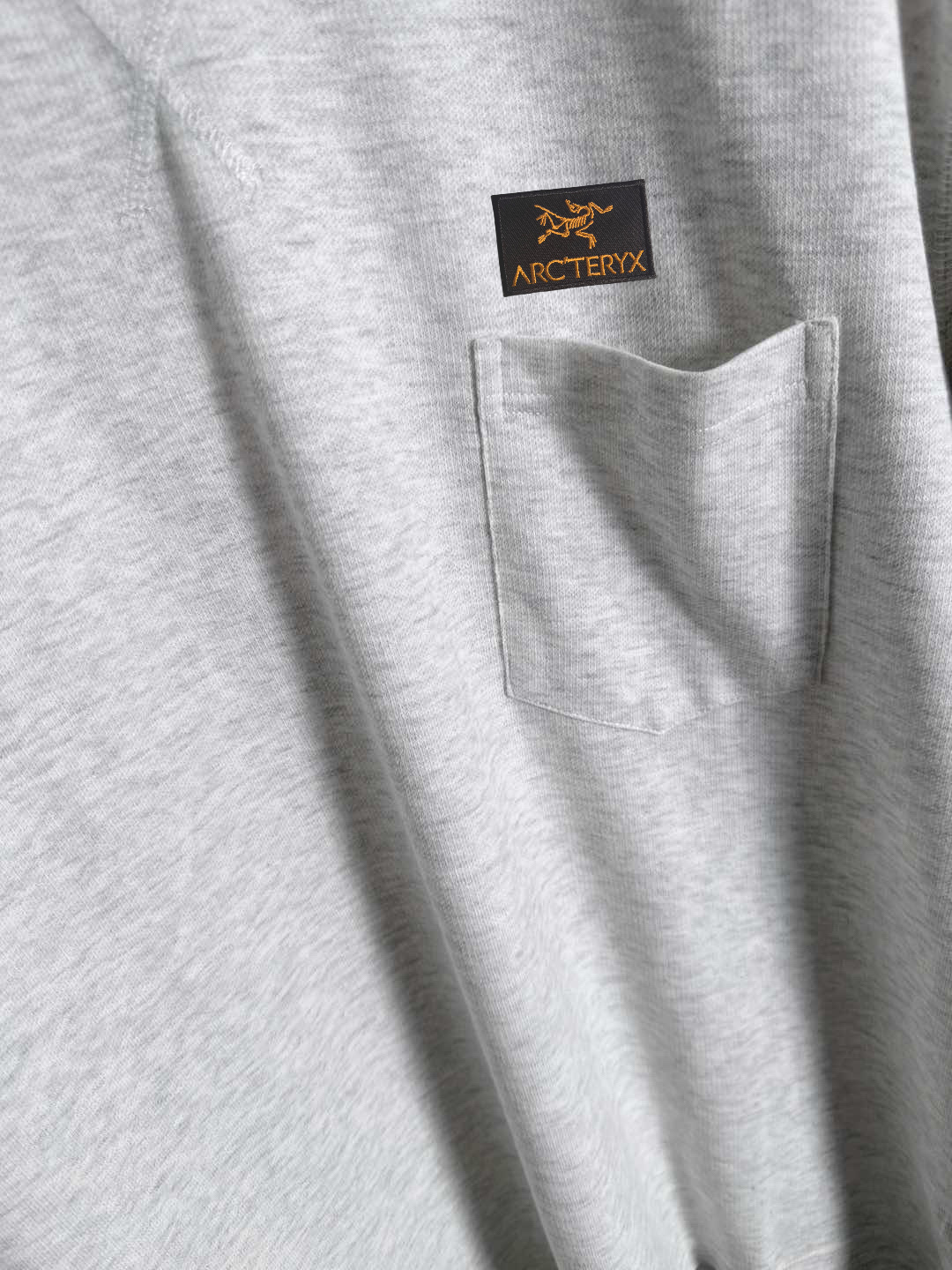 ARC'TERYX A貨 男款口袋刺繡短袖T恤 簡約機能風百搭款| 12 ARC'TERYX A貨 男款口袋刺繡短袖T恤 簡約機能風百搭款