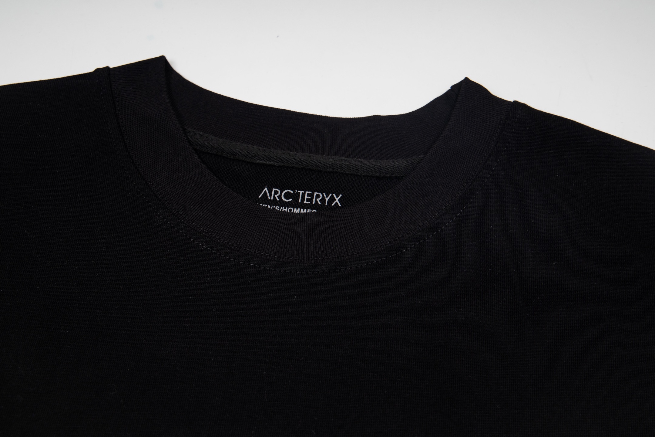 ARC'TERYX 一比一 男款經典Logo運動短袖T恤 百搭款| 11 ARC'TERYX 一比一 男款經典Logo運動短袖T恤 百搭款