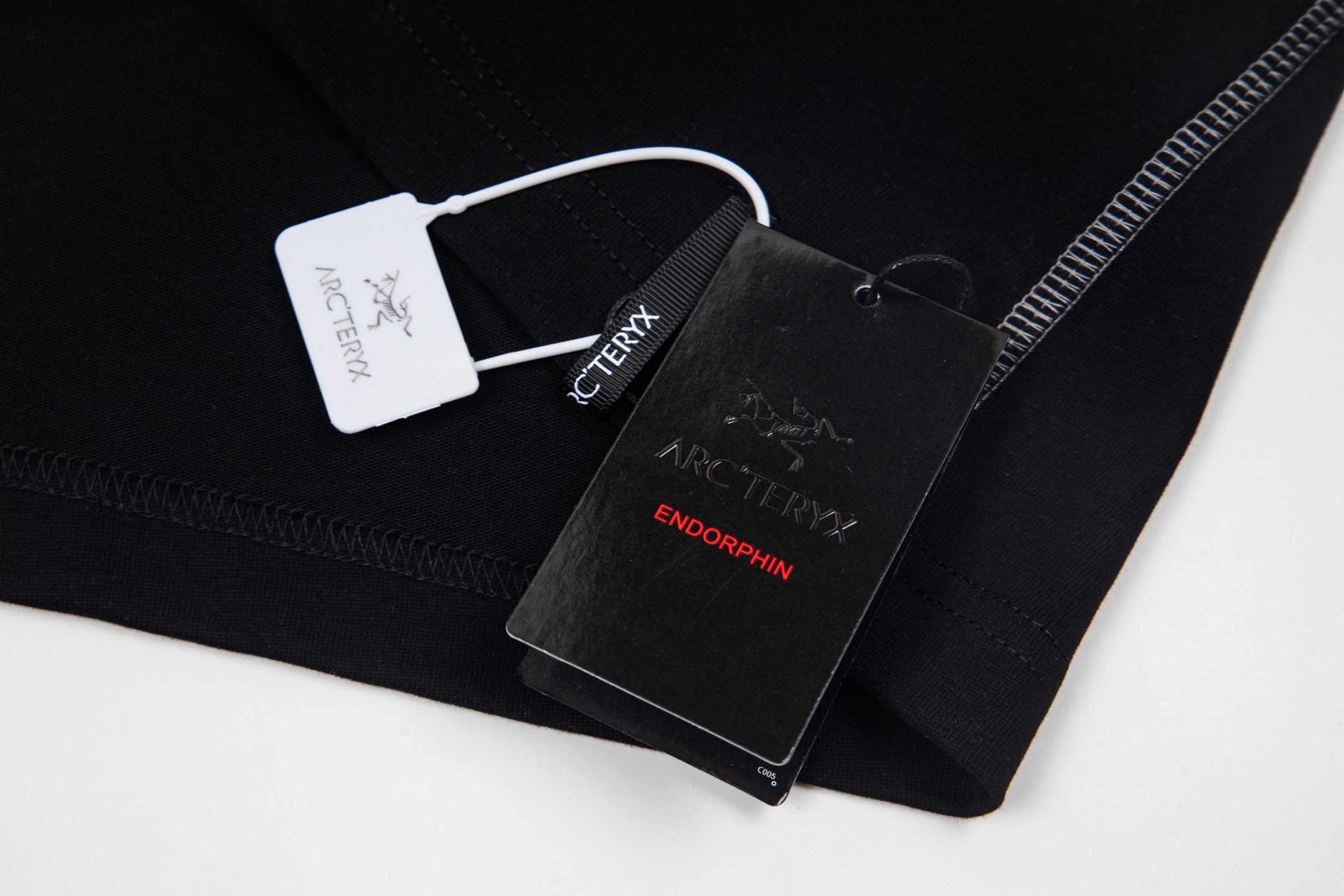 ARC'TERYX 一比一 男款經典Logo運動短袖T恤 百搭款| 8 ARC'TERYX 一比一 男款經典Logo運動短袖T恤 百搭款