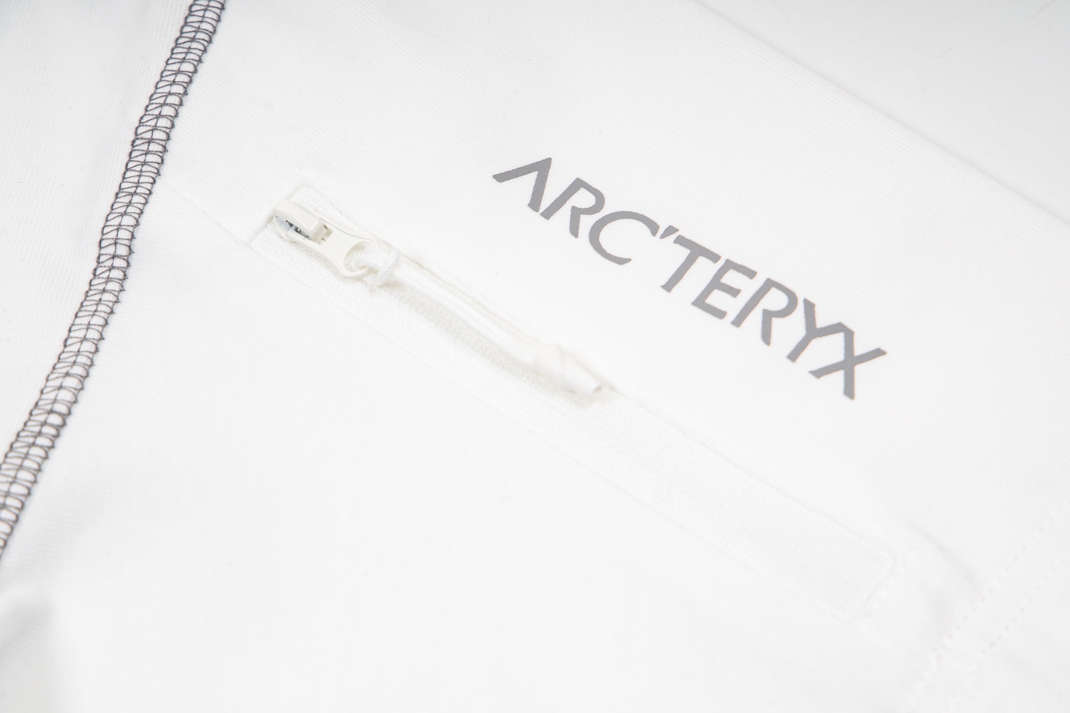 ARC'TERYX 高仿 男款機能拼接短袖T恤 戶外運動款| 11 ARC'TERYX 高仿 男款機能拼接短袖T恤 戶外運動款