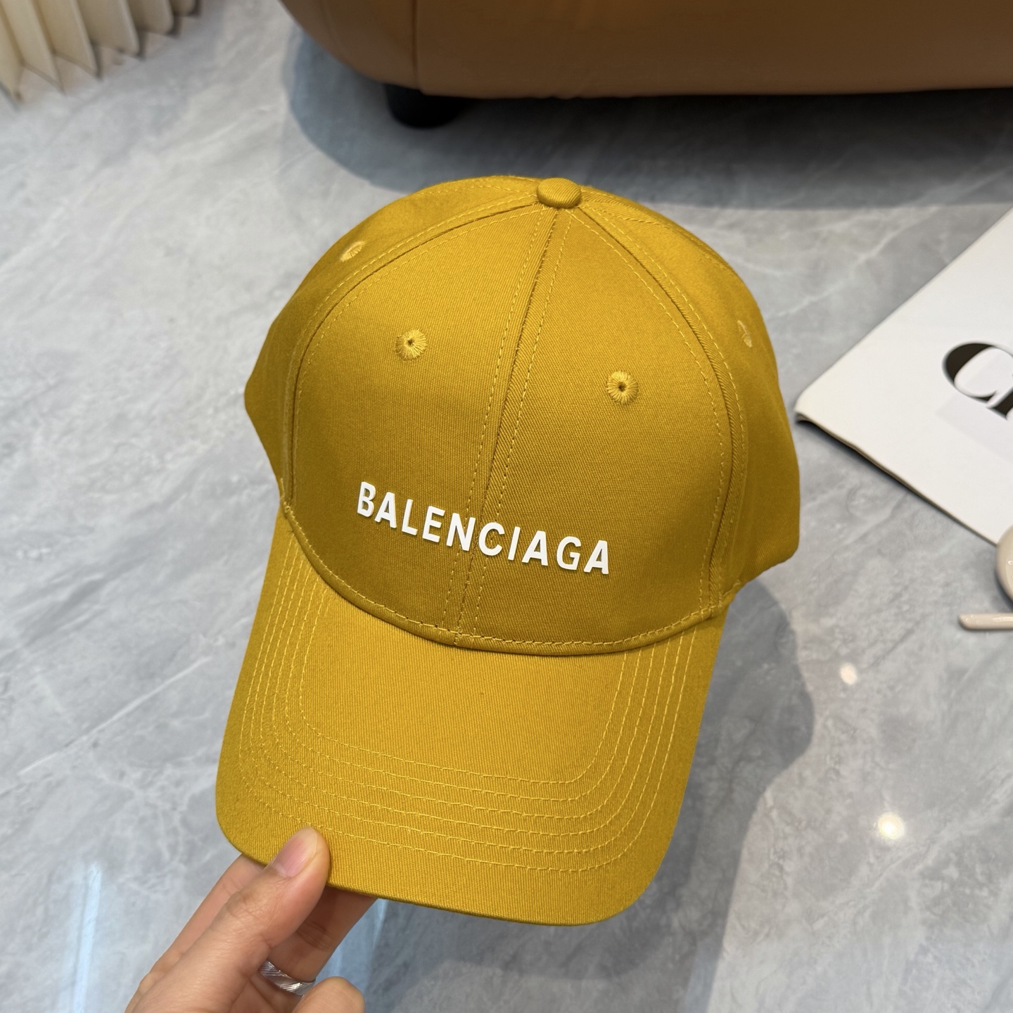 BALENCIAGA 一比一 男款 LOGO刺繡棒球帽 黃色潮流帽| 14 BALENCIAGA 一比一 男款 LOGO刺繡棒球帽 黃色潮流帽