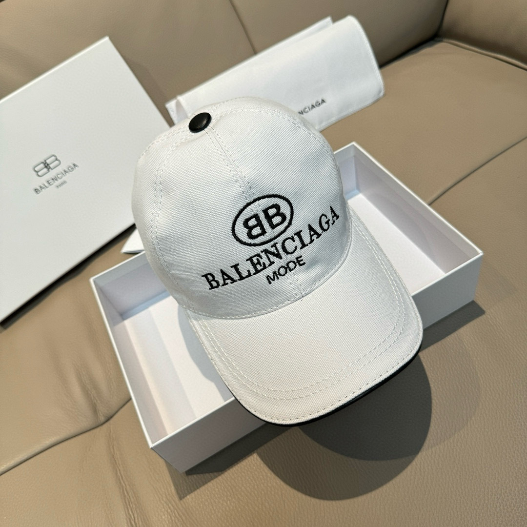 BALENCIAGA 原單 男款 BB刺繡LOGO棒球帽 白色潮流帽| 14 BALENCIAGA 原單 男款 BB刺繡LOGO棒球帽 白色潮流帽
