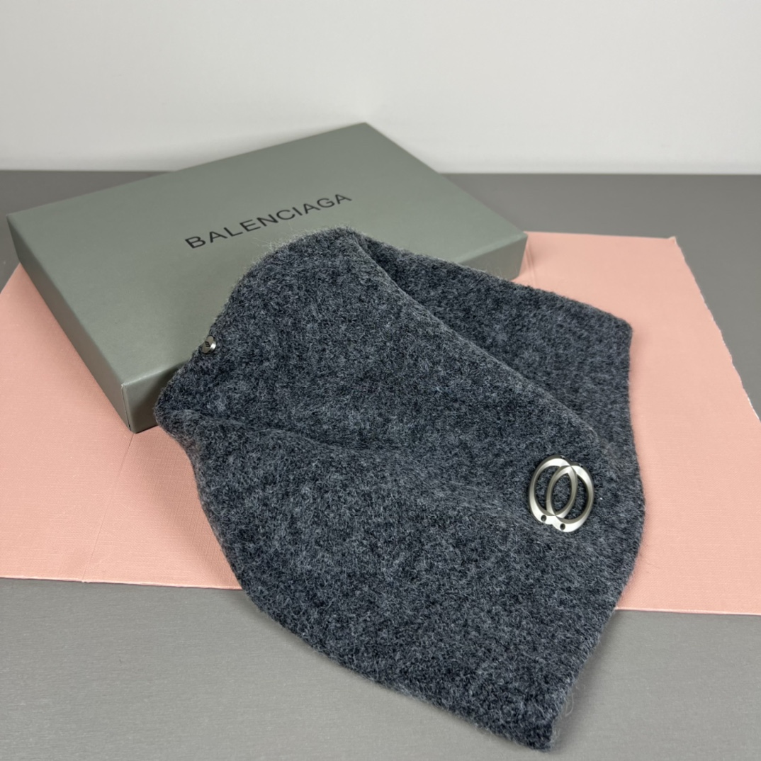 BALENCIAGA 原單 男女款 LOGO針織毛帽 保暖潮流帽| 11 BALENCIAGA 原單 男女款 LOGO針織毛帽 保暖潮流帽