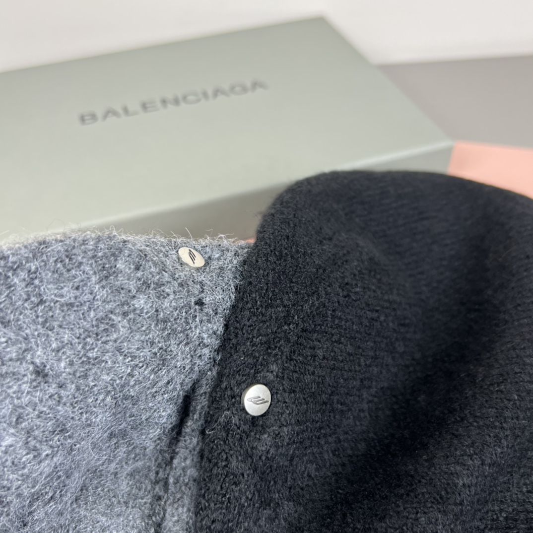 BALENCIAGA 原單 男女款 LOGO針織毛帽 保暖潮流帽| 9 BALENCIAGA 原單 男女款 LOGO針織毛帽 保暖潮流帽