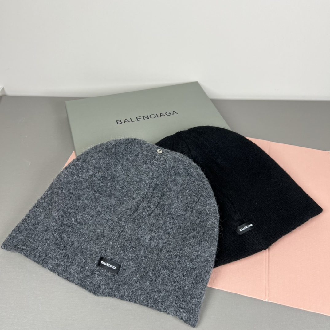 BALENCIAGA 原單 男女款 LOGO針織毛帽 保暖潮流帽| 8 BALENCIAGA 原單 男女款 LOGO針織毛帽 保暖潮流帽