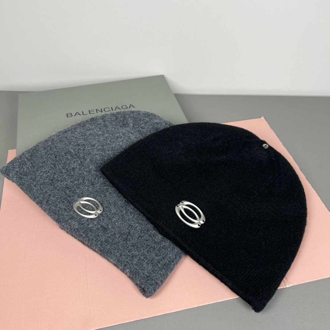 BALENCIAGA 原單 男女款 LOGO針織毛帽 保暖潮流帽| 7 BALENCIAGA 原單 男女款 LOGO針織毛帽 保暖潮流帽