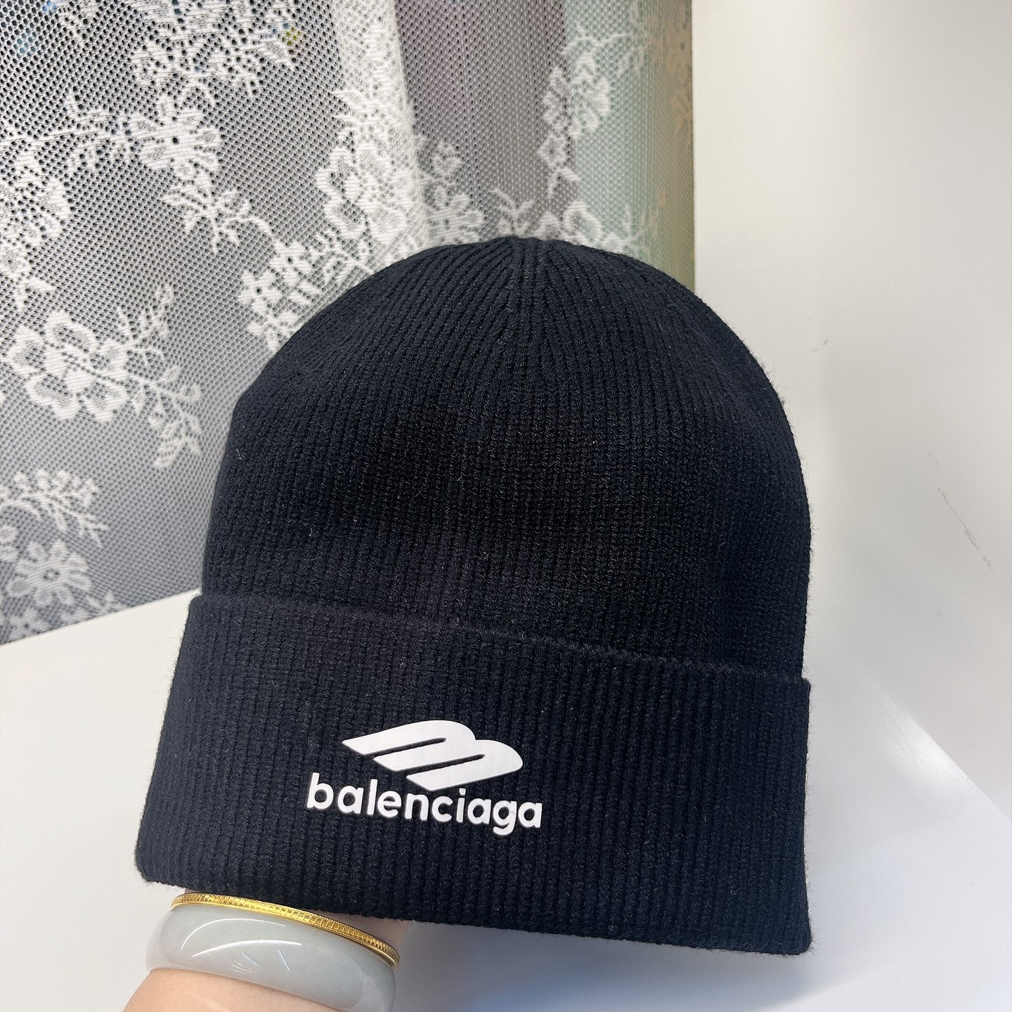 BALENCIAGA 高仿 男女款 LOGO針織短帽 冬季潮流帽| 9 BALENCIAGA 高仿 男女款 LOGO針織短帽 冬季潮流帽