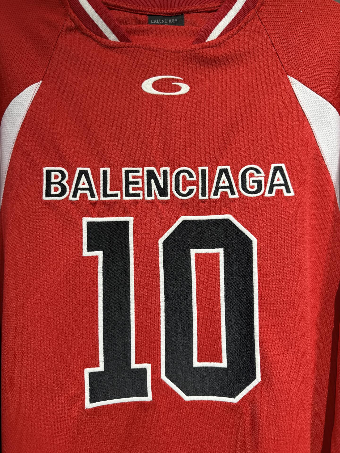 Balenciaga 一比一 男款 數字10運動長袖球衣 紅色復古運動風| 12 Balenciaga 一比一 男款 數字10運動長袖球衣 紅色復古運動風