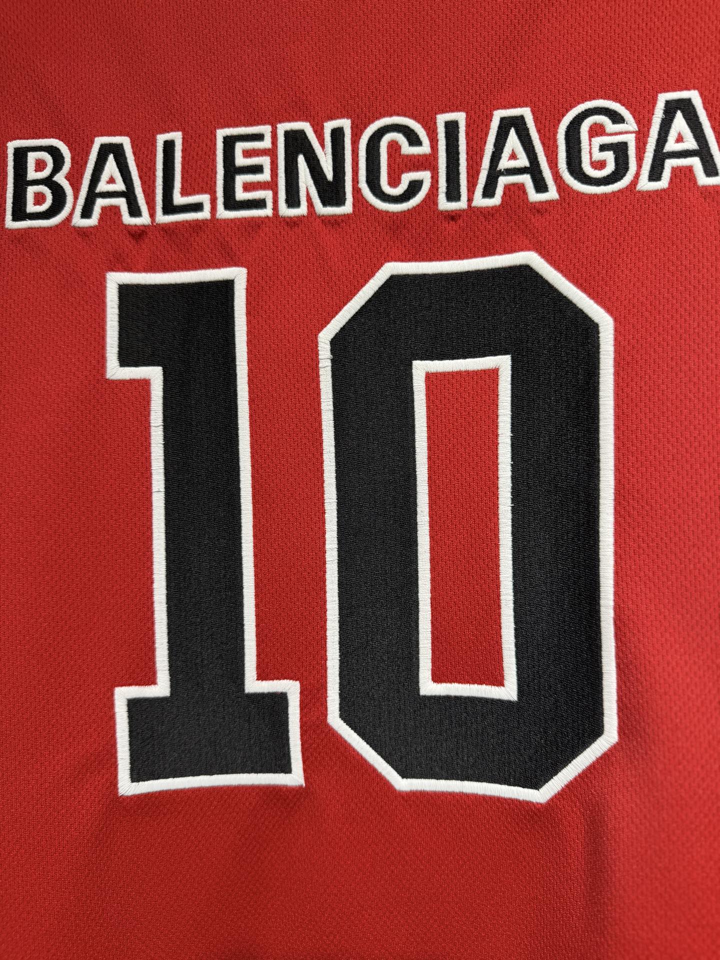 Balenciaga 一比一 男款 數字10運動長袖球衣 紅色復古運動風| 9 Balenciaga 一比一 男款 數字10運動長袖球衣 紅色復古運動風