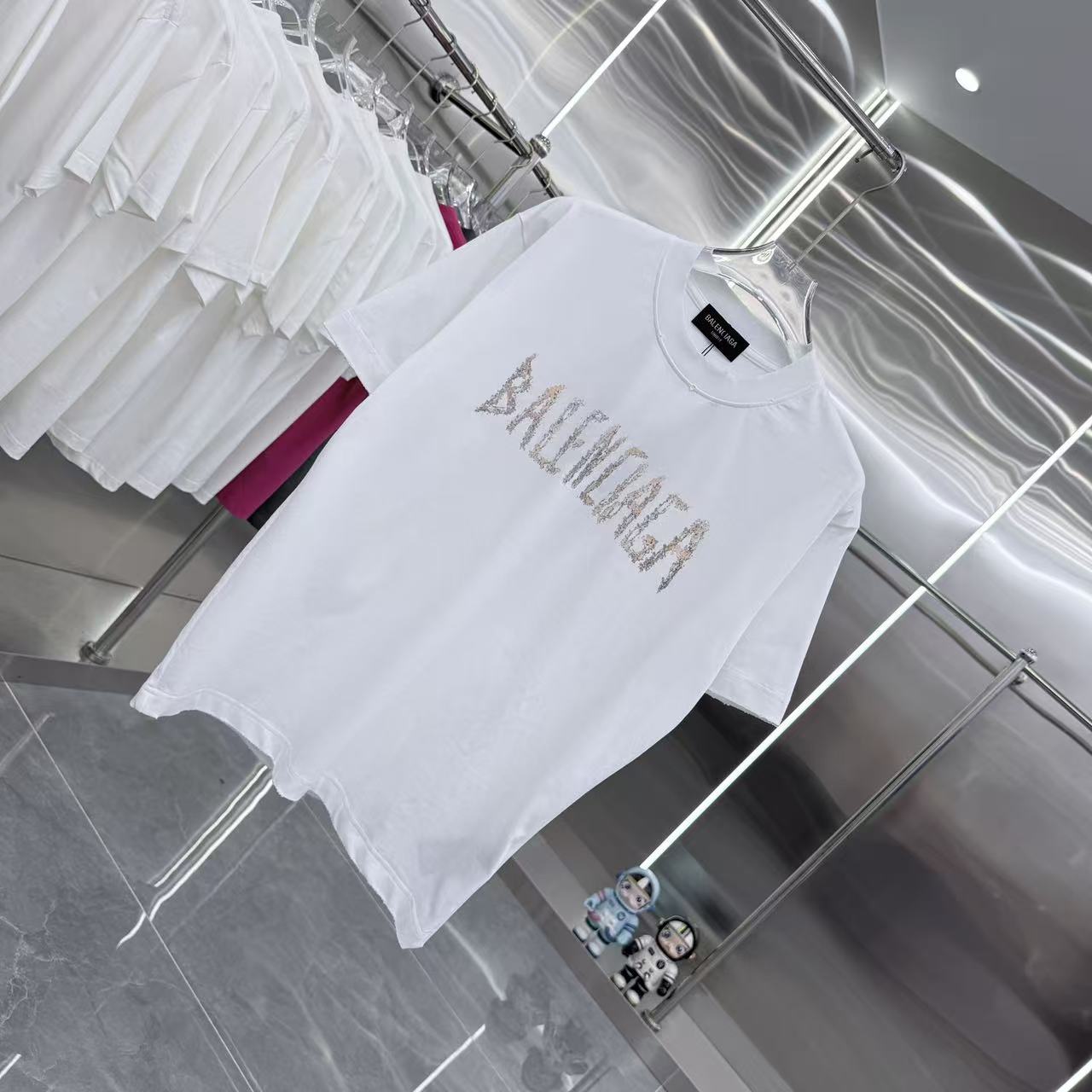 Balenciaga 一比一 男款 字母刺繡短袖T恤 潮流百搭款| 13 Balenciaga 一比一 男款 字母刺繡短袖T恤 潮流百搭款