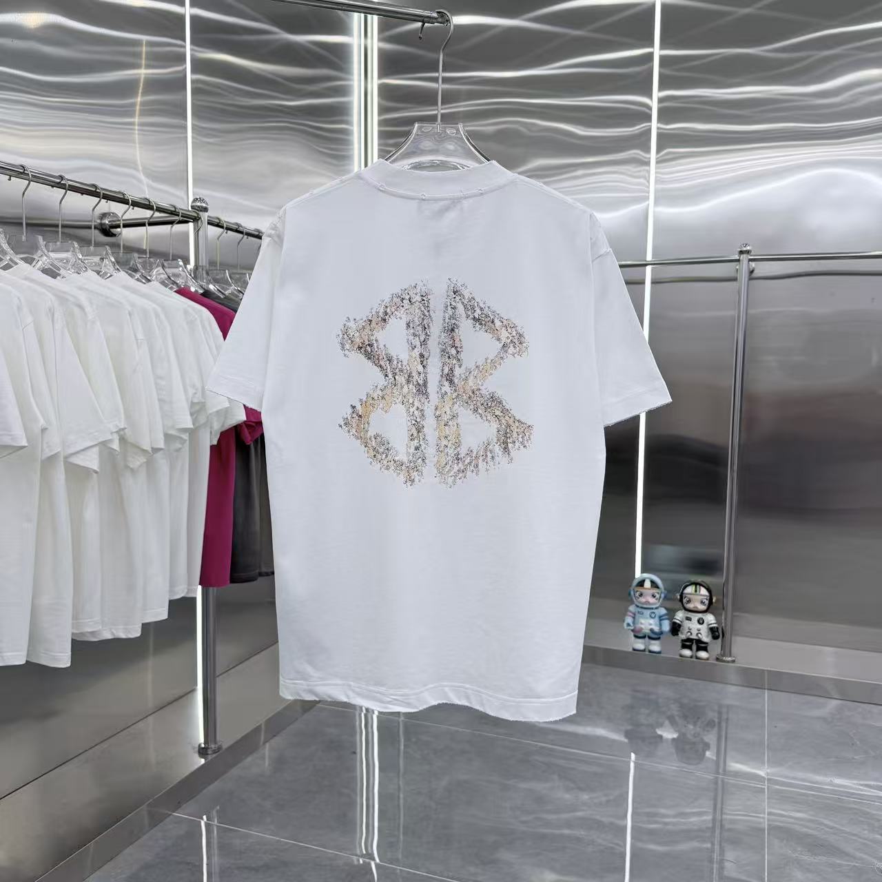 Balenciaga 一比一 男款 字母刺繡短袖T恤 潮流百搭款| 8 Balenciaga 一比一 男款 字母刺繡短袖T恤 潮流百搭款