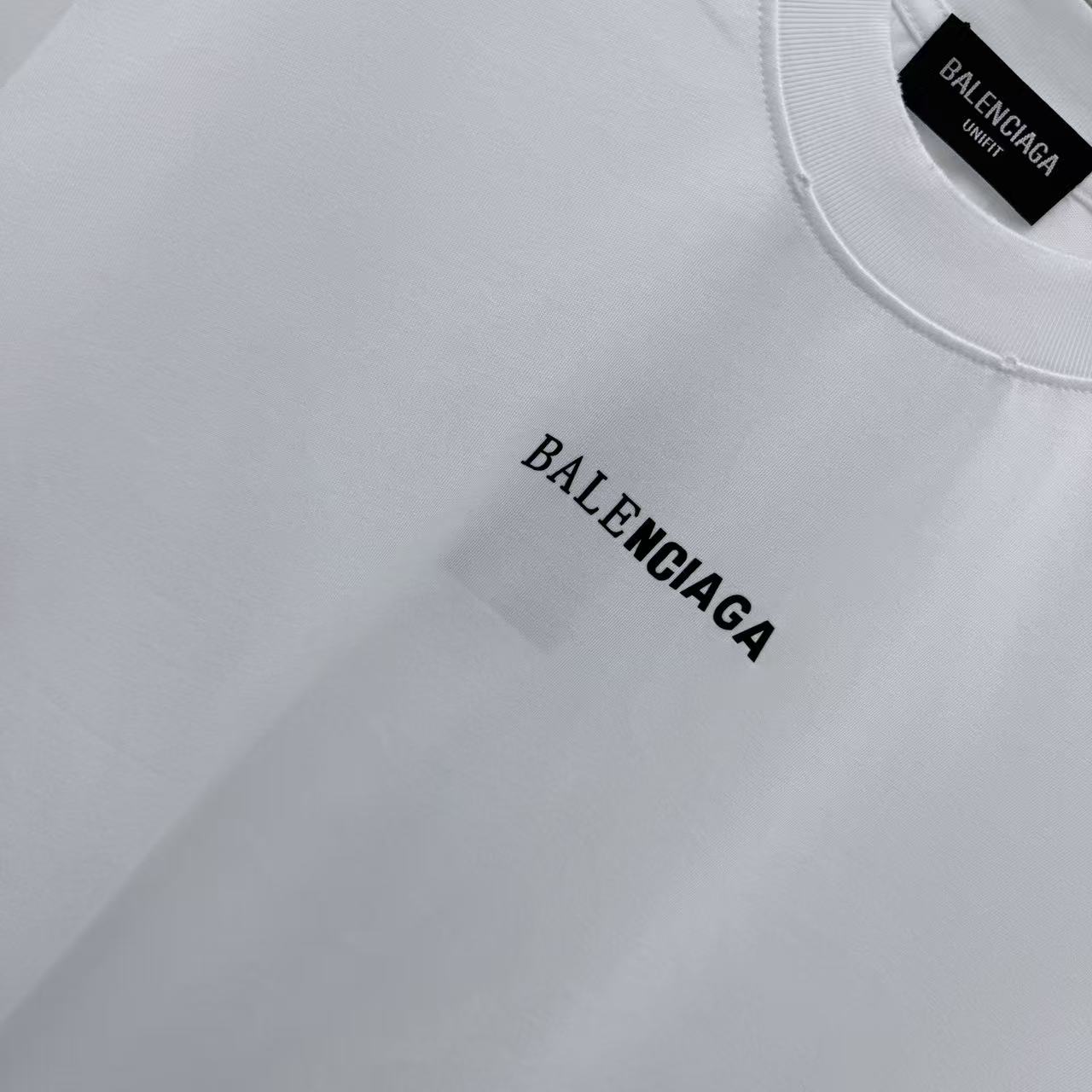 Balenciaga 原單 男款簡約LOGO短袖T恤 經典百搭潮流上衣| 10 Balenciaga 原單 男款簡約LOGO短袖T恤 經典百搭潮流上衣