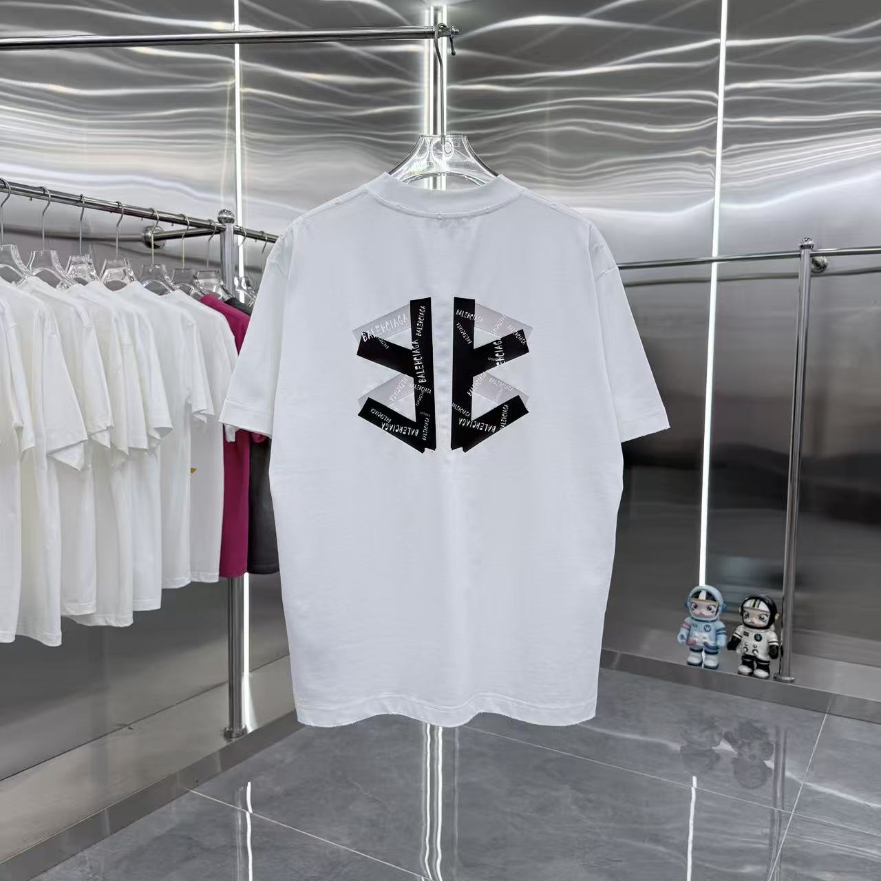 Balenciaga 原單 男款星星圖案短袖T恤 潮流街頭百搭款| 8 Balenciaga 原單 男款星星圖案短袖T恤 潮流街頭百搭款