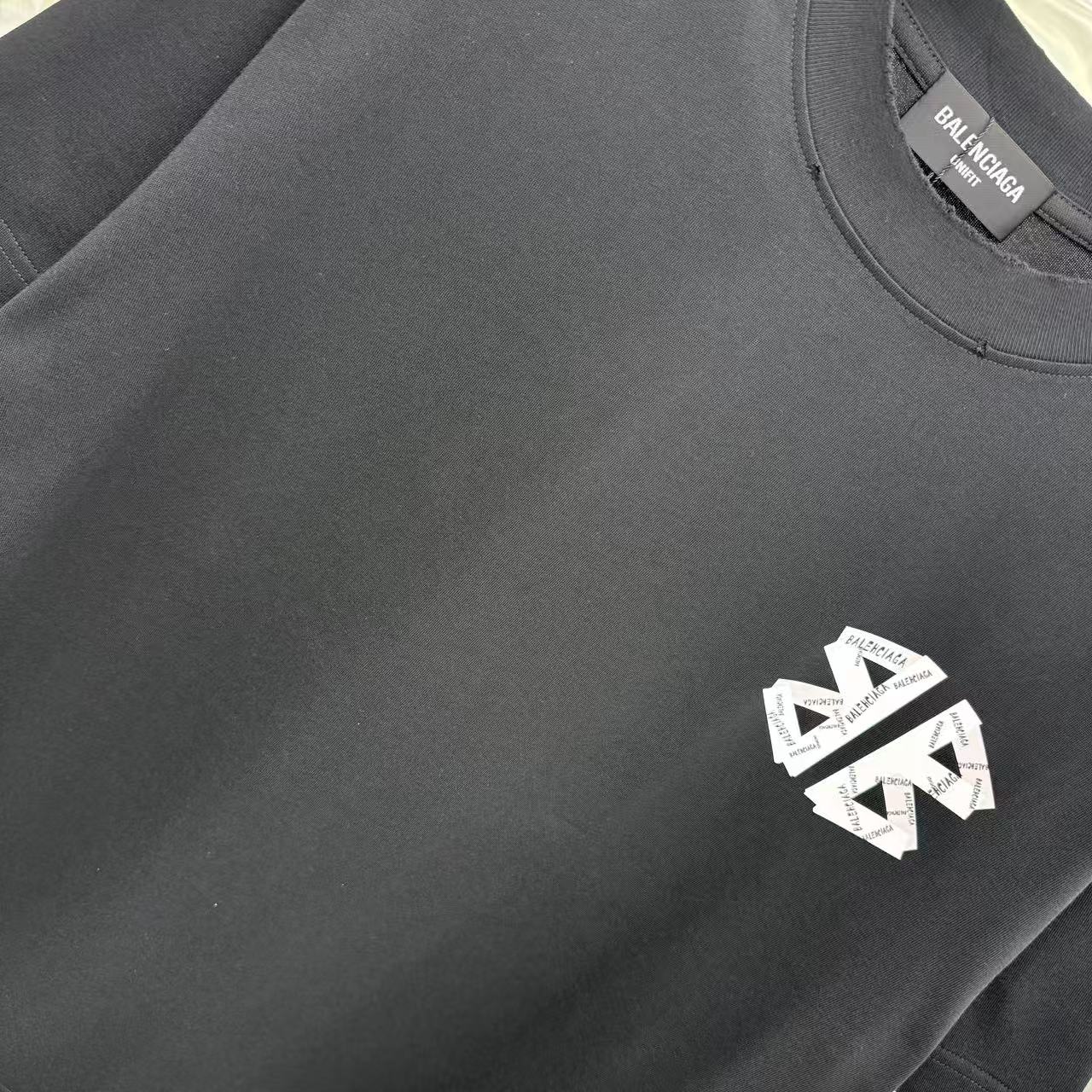 Balenciaga A貨 男款五角星短袖T恤 經典潮流百搭上衣| 10 Balenciaga A貨 男款五角星短袖T恤 經典潮流百搭上衣
