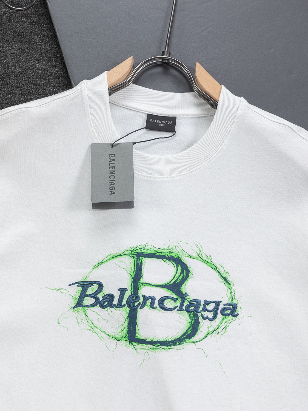 Balenciaga 高仿閃電B字母印花短袖T恤 潮流寬鬆男女同款| 11 Balenciaga 高仿閃電B字母印花短袖T恤 潮流寬鬆男女同款