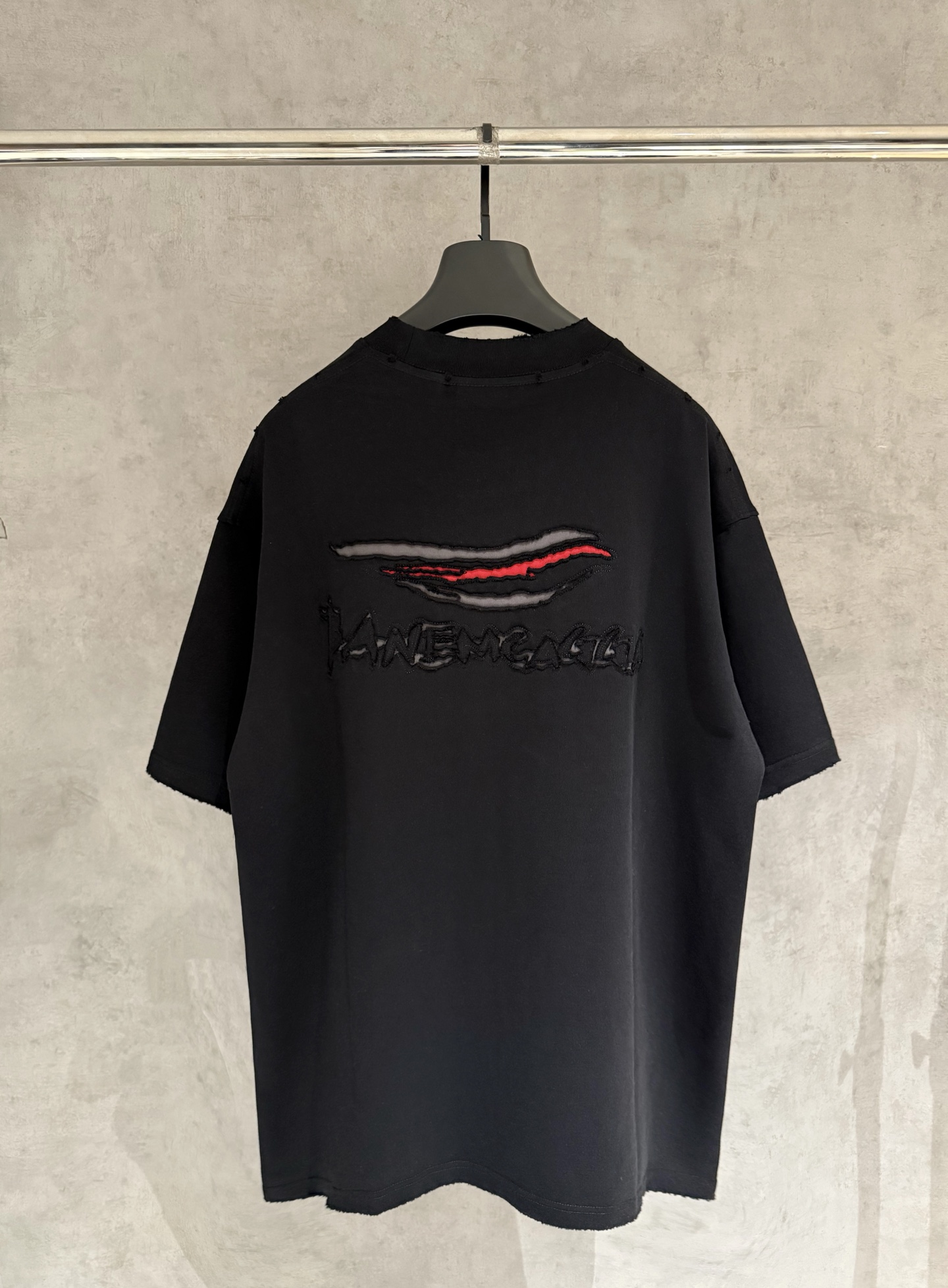 Balenciaga 一比一極簡刺繡Logo寬鬆短袖T恤 潮流百搭款| 14 Balenciaga 一比一極簡刺繡Logo寬鬆短袖T恤 潮流百搭款