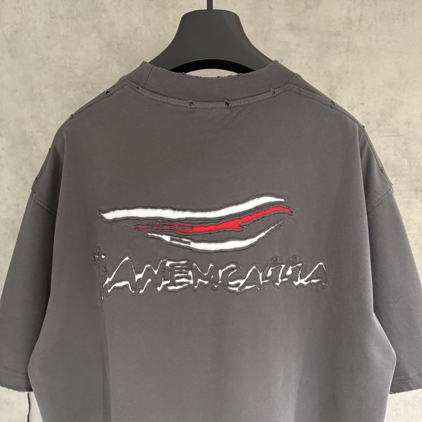 Balenciaga 原單簡約刺繡Logo短袖T恤 灰色潮流寬鬆版| 12 Balenciaga 原單簡約刺繡Logo短袖T恤 灰色潮流寬鬆版