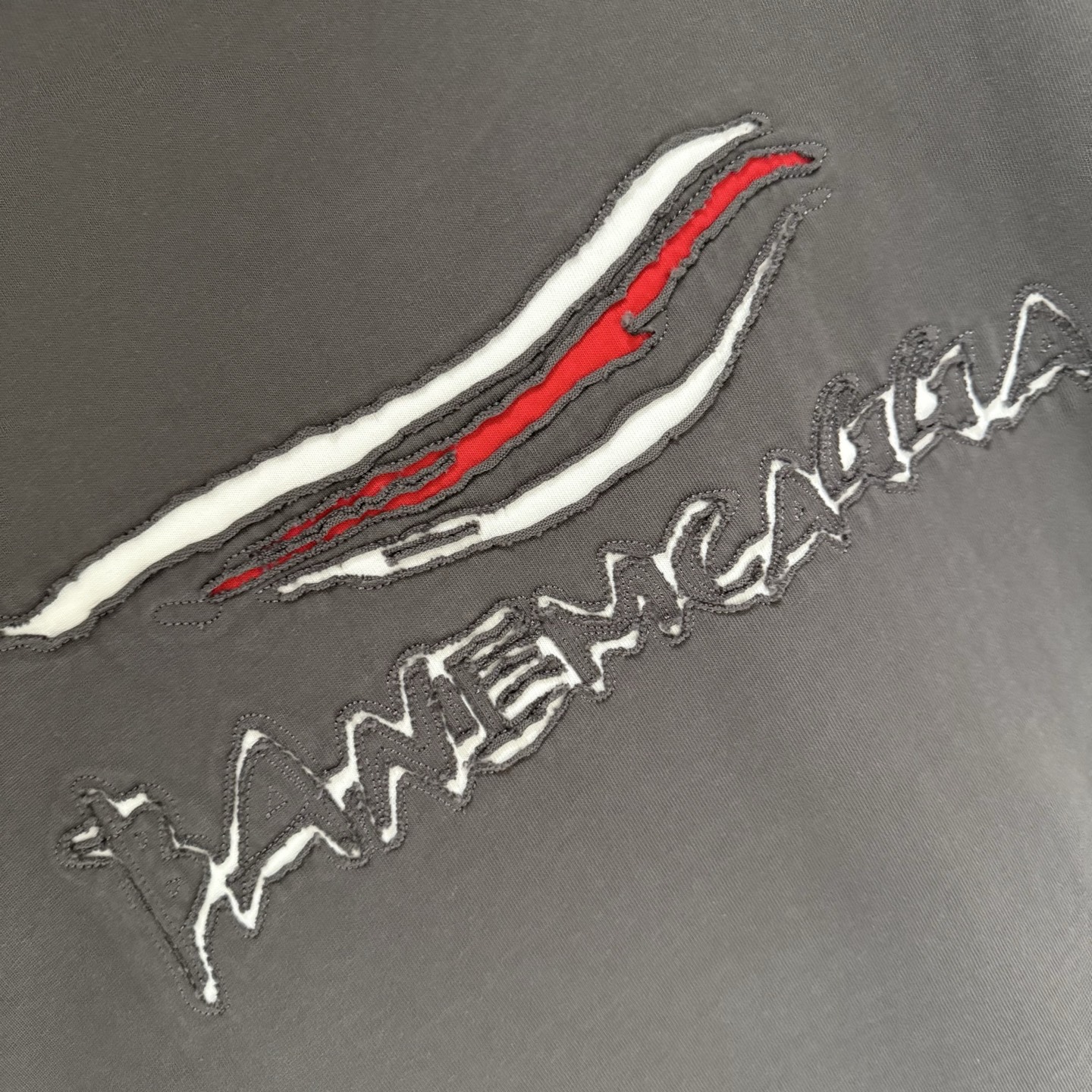 Balenciaga 原單簡約刺繡Logo短袖T恤 灰色潮流寬鬆版| 9 Balenciaga 原單簡約刺繡Logo短袖T恤 灰色潮流寬鬆版