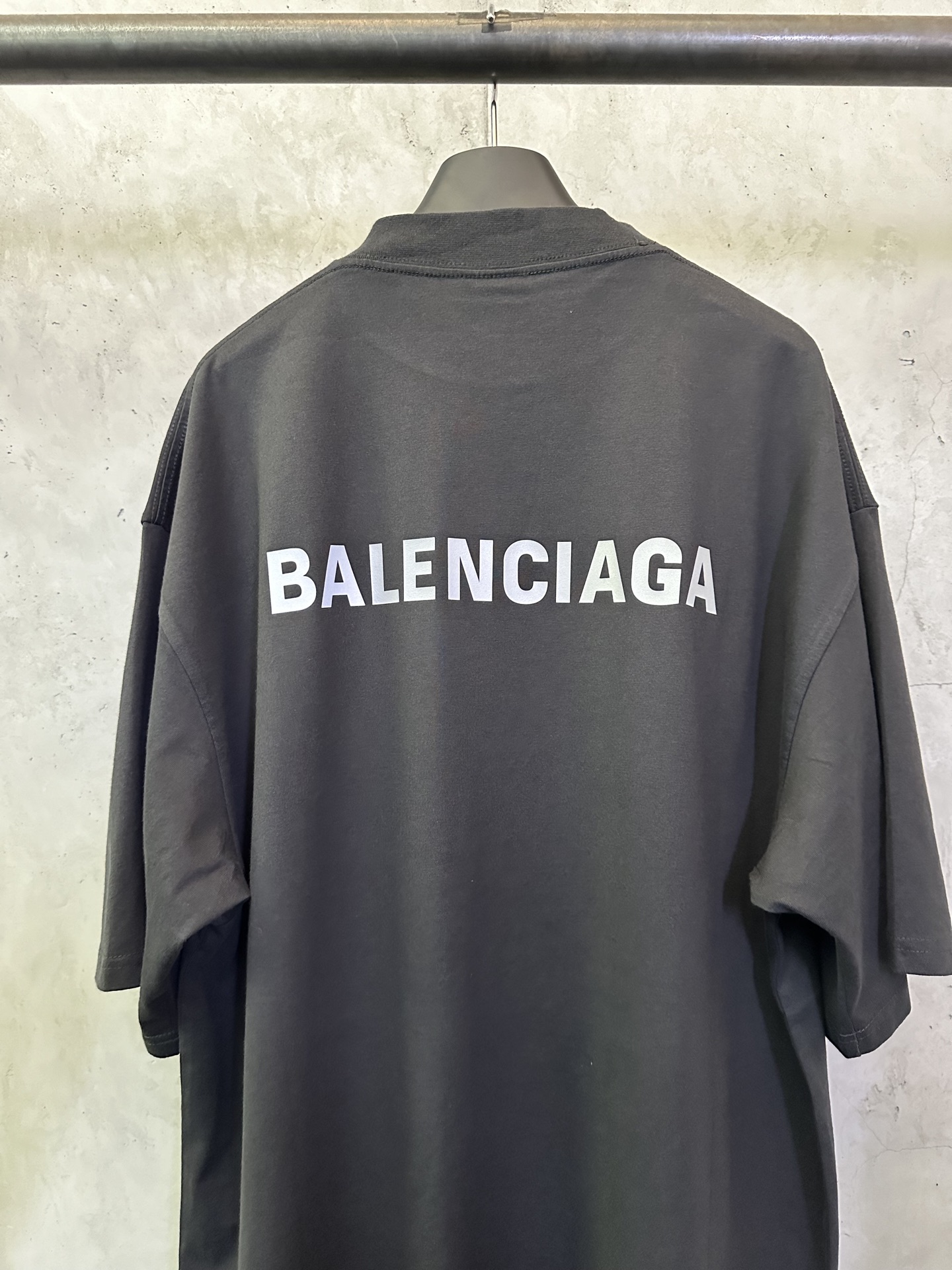 Balenciaga A貨 男款極簡Logo短袖T恤 潮流休閒百搭款| 11 Balenciaga A貨 男款極簡Logo短袖T恤 潮流休閒百搭款