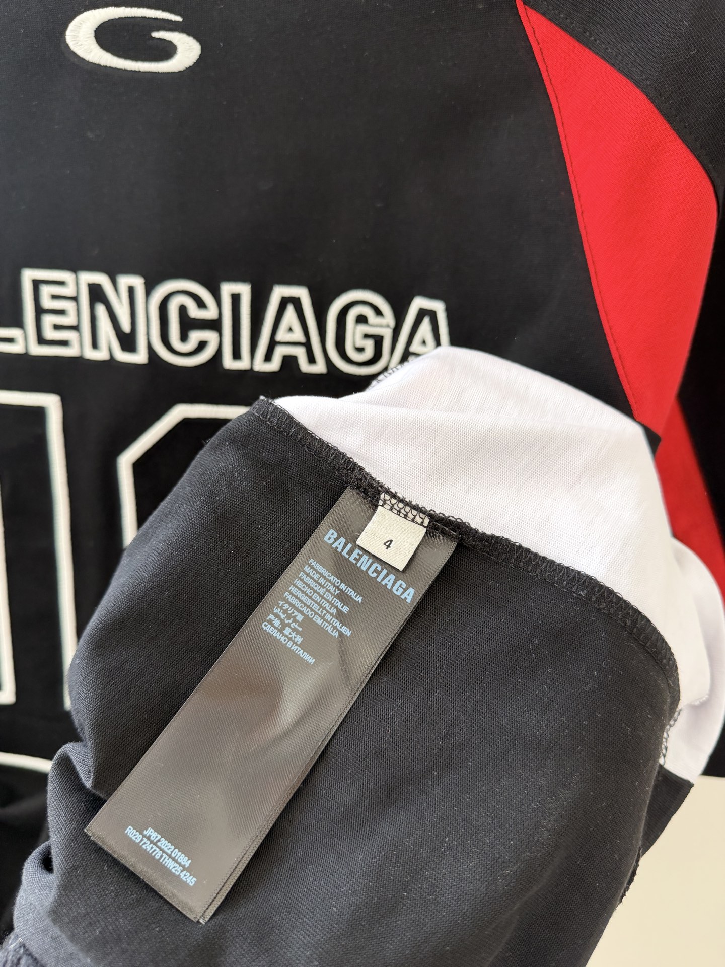 Balenciaga 高仿 男款10號運動拼接短袖T恤 潮流街頭球衣風| 10 Balenciaga 高仿 男款10號運動拼接短袖T恤 潮流街頭球衣風