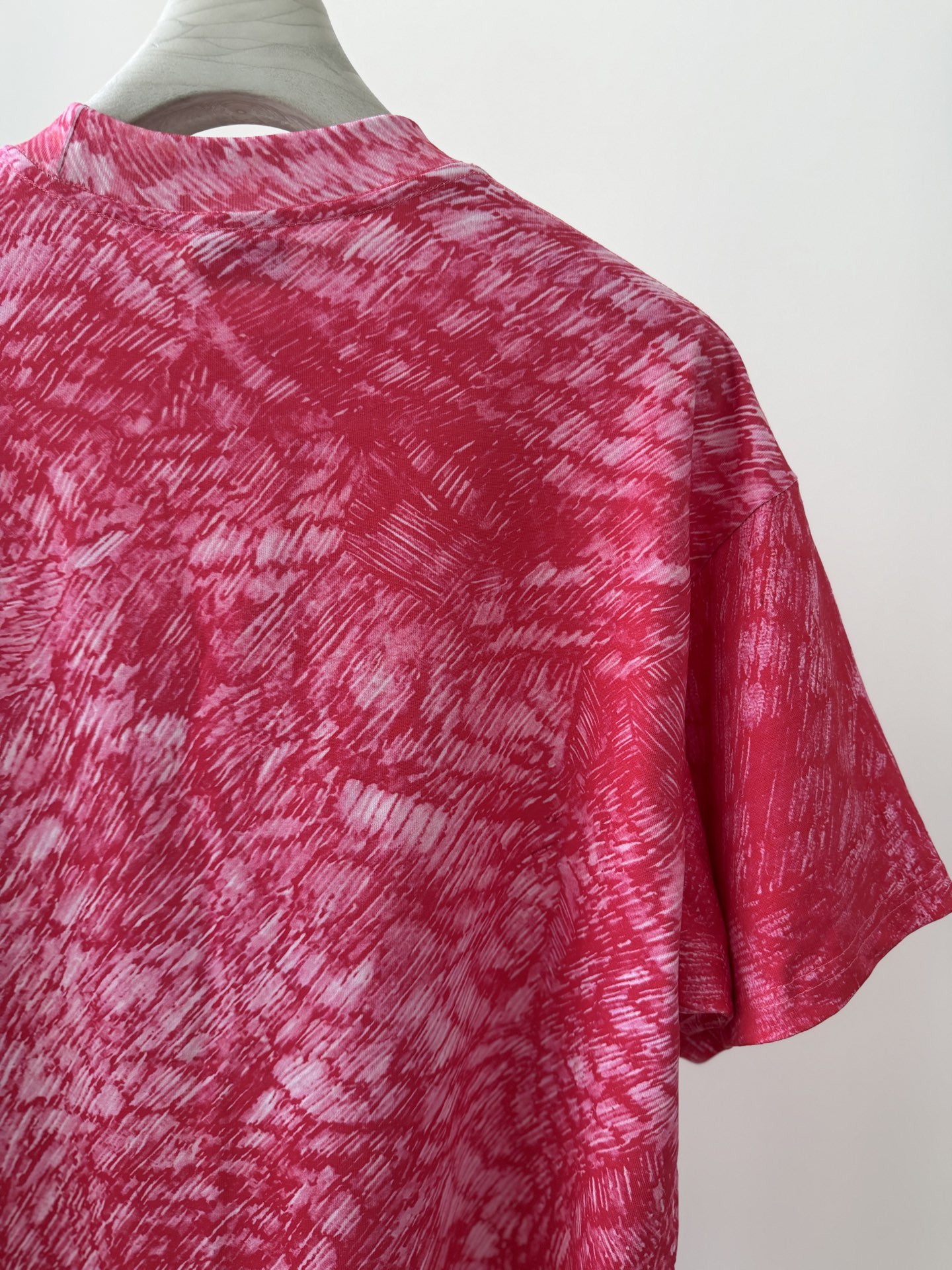 Balenciaga A貨 男款NBA聯名紅色印花短袖T恤 潮流運動款| 14 Balenciaga A貨 男款NBA聯名紅色印花短袖T恤 潮流運動款