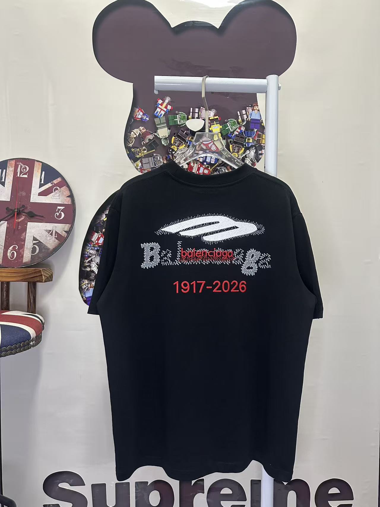 Balenciaga 高仿 男款小Logo刺繡短袖T恤 簡約休閒百搭款| 14 Balenciaga 高仿 男款小Logo刺繡短袖T恤 簡約休閒百搭款