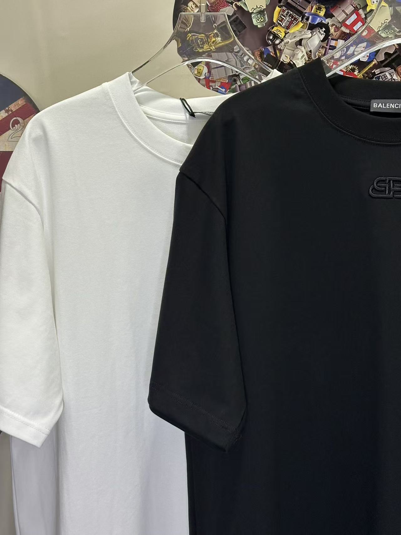 Balenciaga A貨 男款BB立體Logo短袖T恤 極簡休閒款| 10 Balenciaga A貨 男款BB立體Logo短袖T恤 極簡休閒款