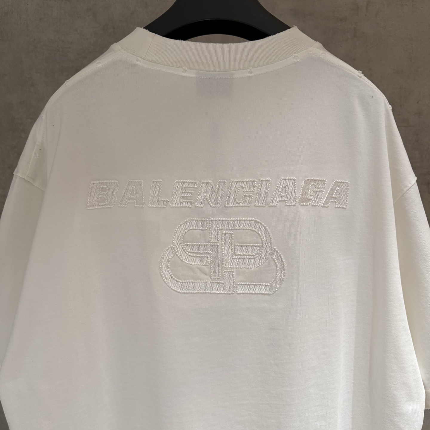 Balenciaga 一比一 BB立體Logo短袖T恤 白色寬鬆潮流上衣| 12 Balenciaga 一比一 BB立體Logo短袖T恤 白色寬鬆潮流上衣