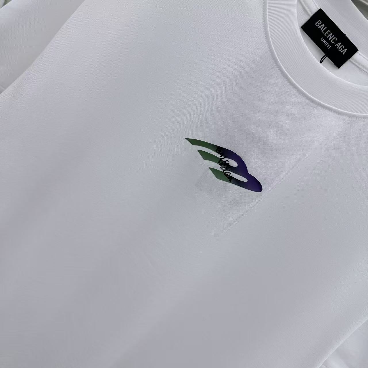 Balenciaga 一比一 男款 彩色極簡Logo短袖T恤 白色簡約潮流| 10 Balenciaga 一比一 男款 彩色極簡Logo短袖T恤 白色簡約潮流