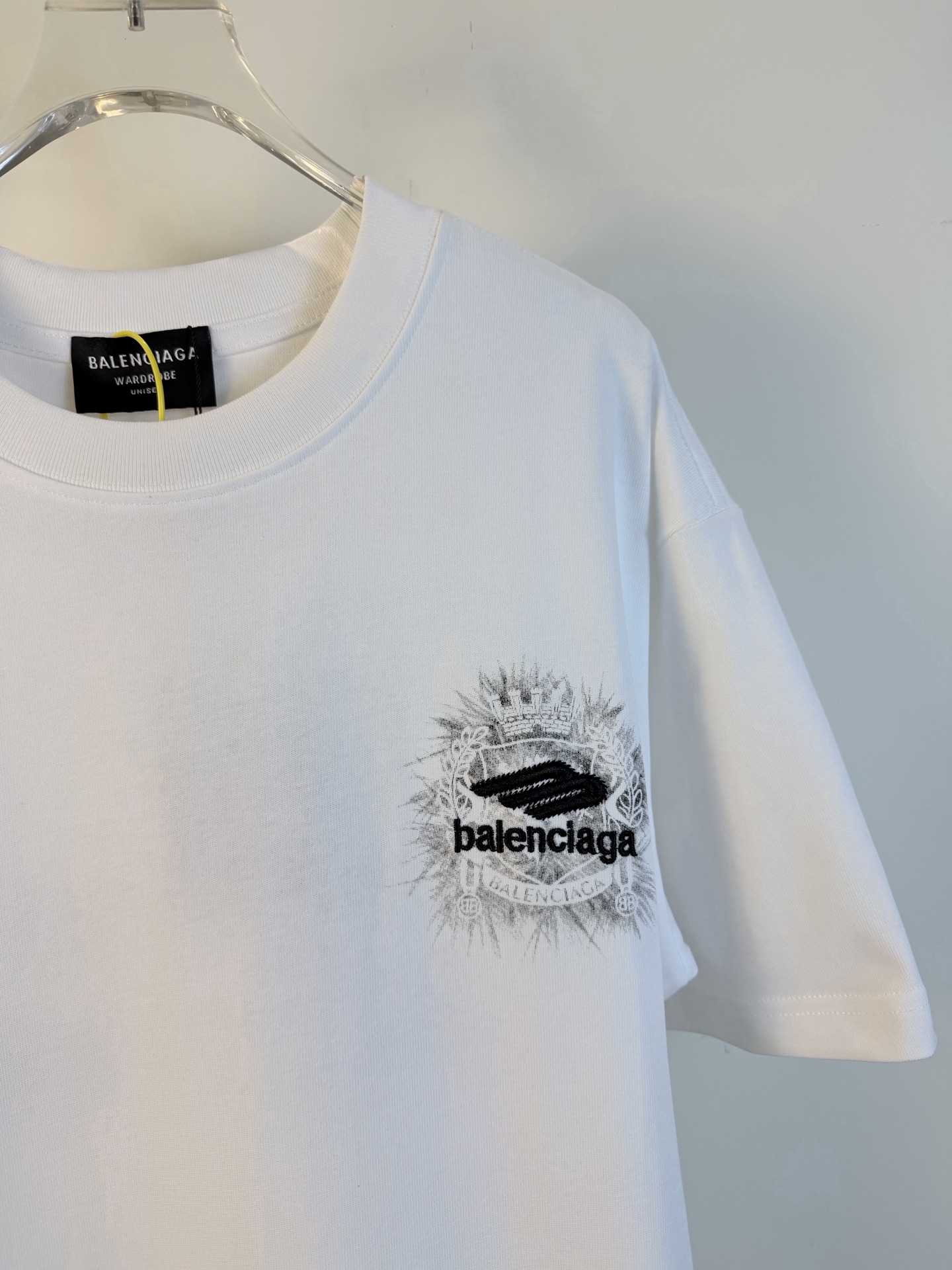 Balenciaga 原單 男款 刺繡Logo短袖T恤 白色簡約潮流款| 13 Balenciaga 原單 男款 刺繡Logo短袖T恤 白色簡約潮流款