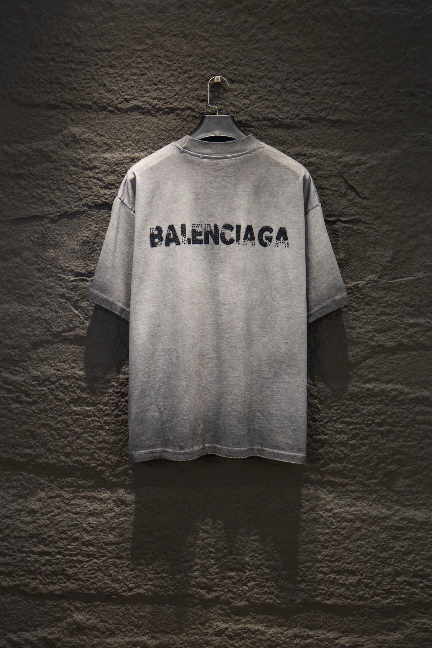 Balenciaga A貨 男款 BB水鑽Logo短袖T恤 灰色復古街頭風| 14 Balenciaga A貨 男款 BB水鑽Logo短袖T恤 灰色復古街頭風