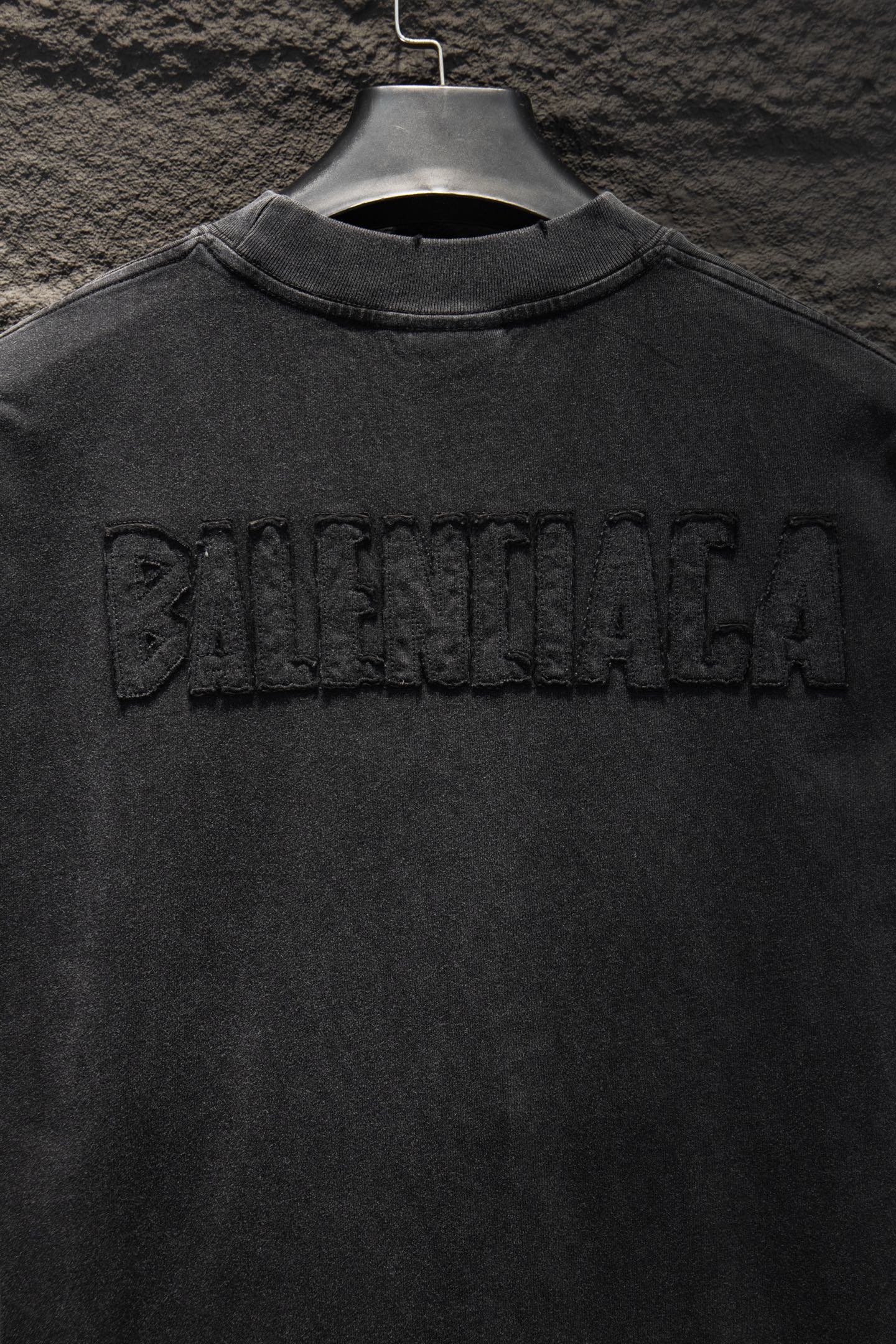 Balenciaga 高仿 男款 復古浮雕Logo短袖T恤 水洗街頭潮流款| 11 Balenciaga 高仿 男款 復古浮雕Logo短袖T恤 水洗街頭潮流款
