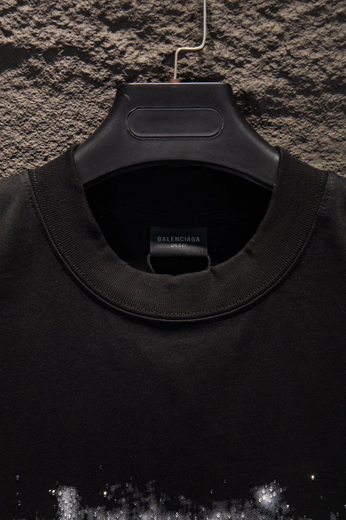 Balenciaga 一比一 男款 噴漆Logo短袖T恤 黑色街頭潮流款| 13 Balenciaga 一比一 男款 噴漆Logo短袖T恤 黑色街頭潮流款