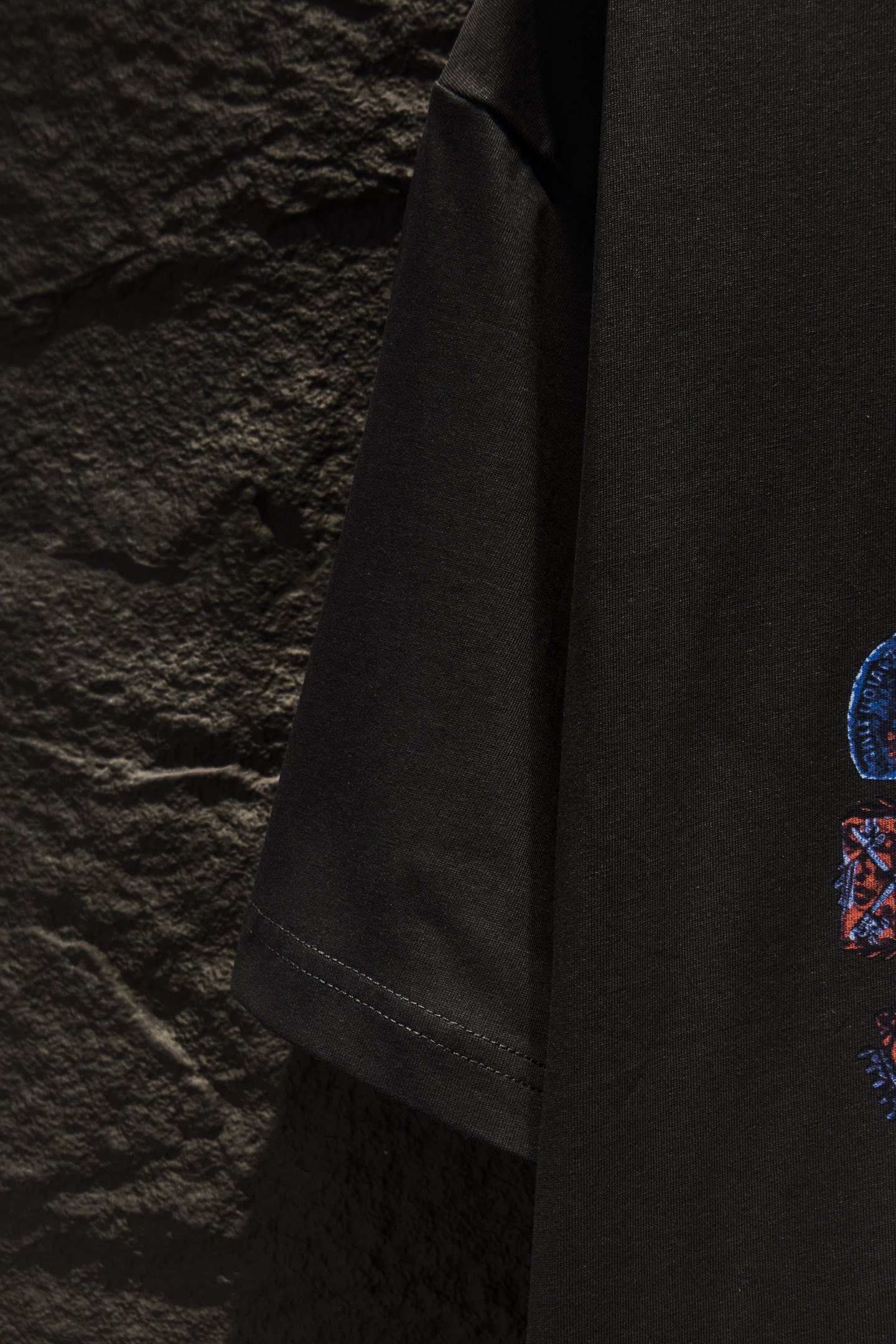 Balenciaga A貨 男款 徽章印花短袖T恤 黑色街頭潮流款| 10 Balenciaga A貨 男款 徽章印花短袖T恤 黑色街頭潮流款
