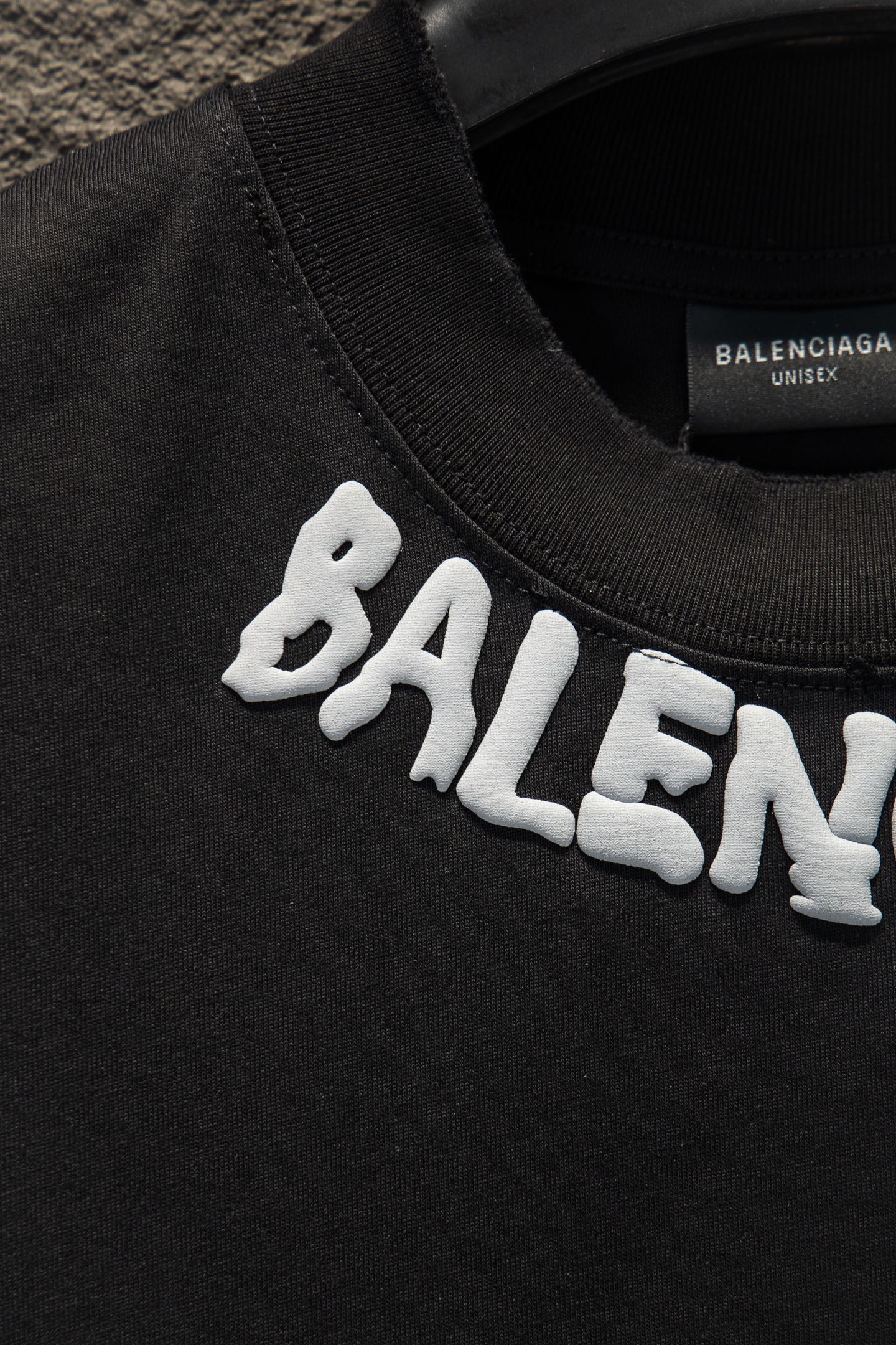 Balenciaga 高仿 男款 蝴蝶圖案印花短袖T恤 潮流街頭設計款| 11 Balenciaga 高仿 男款 蝴蝶圖案印花短袖T恤 潮流街頭設計款