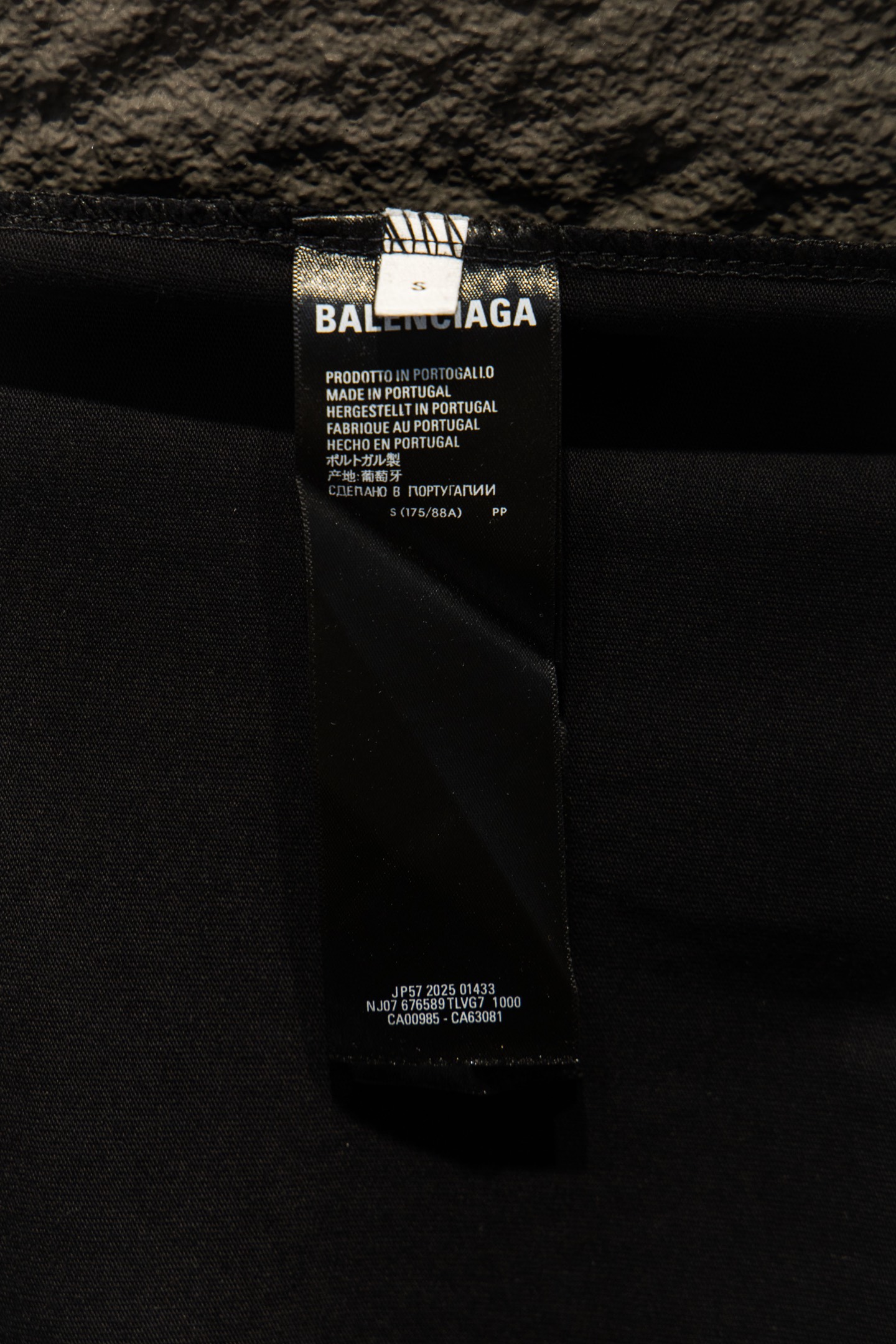 Balenciaga 高仿 男款 蝴蝶圖案印花短袖T恤 潮流街頭設計款| 7 Balenciaga 高仿 男款 蝴蝶圖案印花短袖T恤 潮流街頭設計款