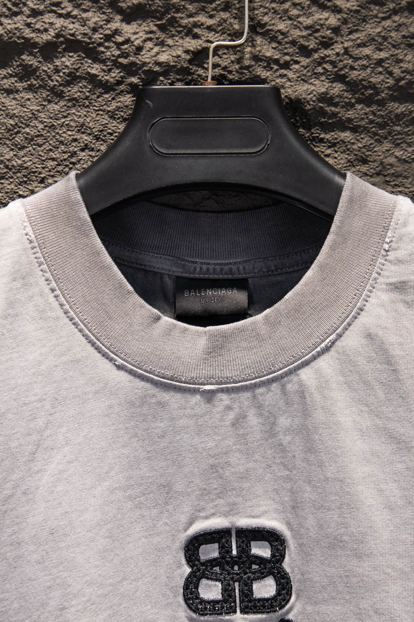 Balenciaga 一比一 男款 BB Logo短袖T恤 灰色寬鬆版型 潮流百搭上衣| 14 Balenciaga 一比一 男款 BB Logo短袖T恤 灰色寬鬆版型 潮流百搭上衣