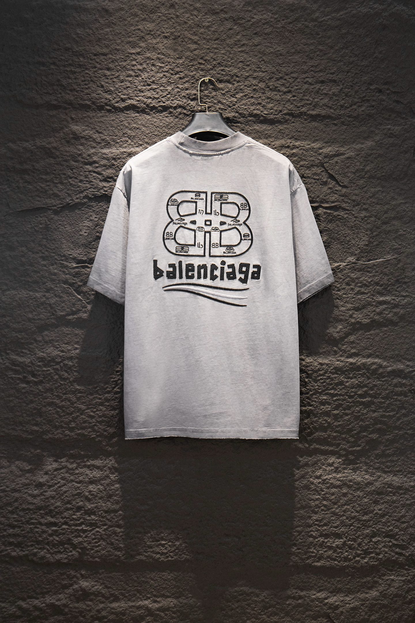 Balenciaga 一比一 男款 BB Logo短袖T恤 灰色寬鬆版型 潮流百搭上衣| 12 Balenciaga 一比一 男款 BB Logo短袖T恤 灰色寬鬆版型 潮流百搭上衣