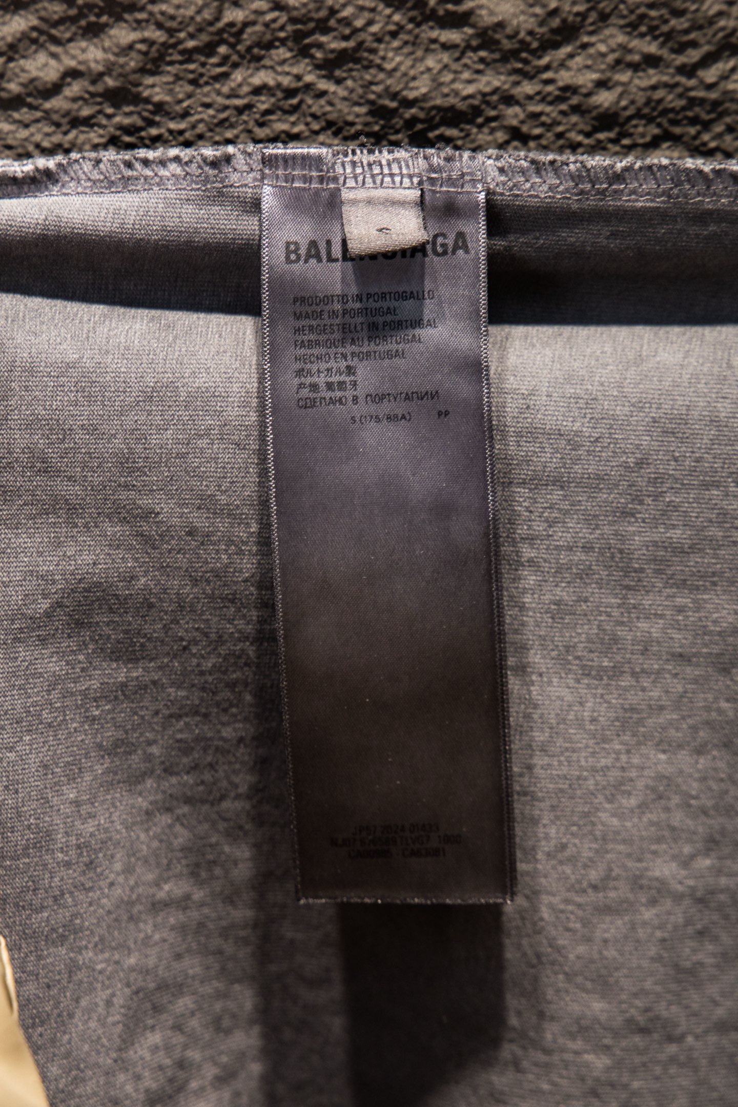 Balenciaga 一比一 男款 BB Logo短袖T恤 灰色寬鬆版型 潮流百搭上衣| 7 Balenciaga 一比一 男款 BB Logo短袖T恤 灰色寬鬆版型 潮流百搭上衣