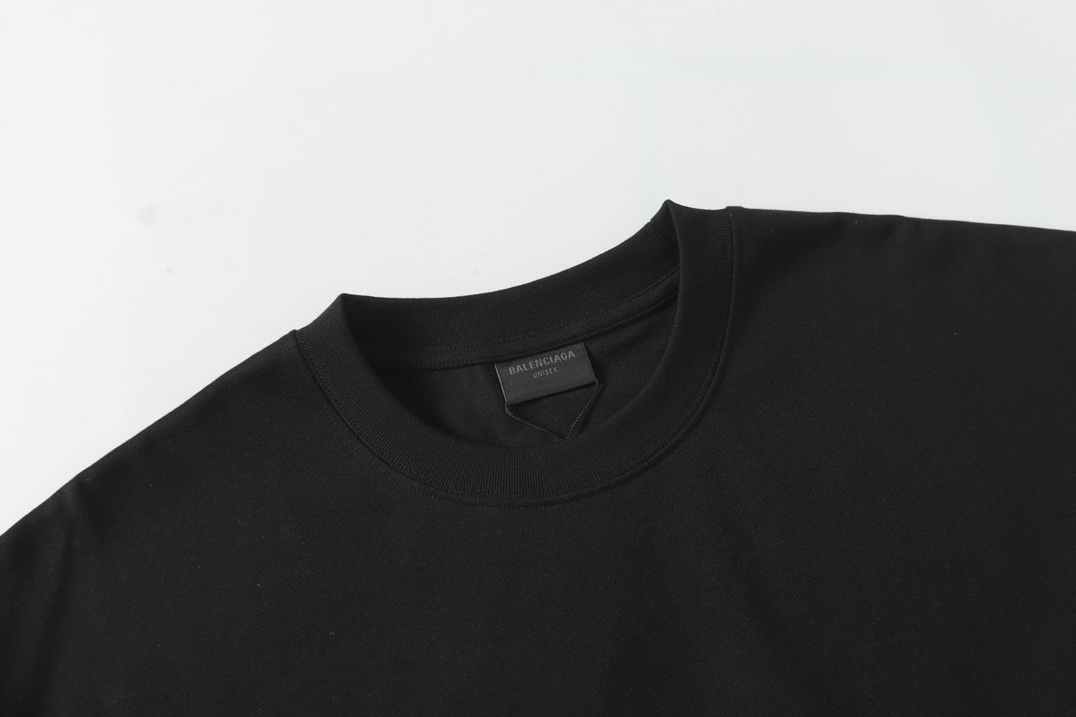 Balenciaga 原單 男款簡約Logo短袖T恤 百搭休閒款| 13 Balenciaga 原單 男款簡約Logo短袖T恤 百搭休閒款