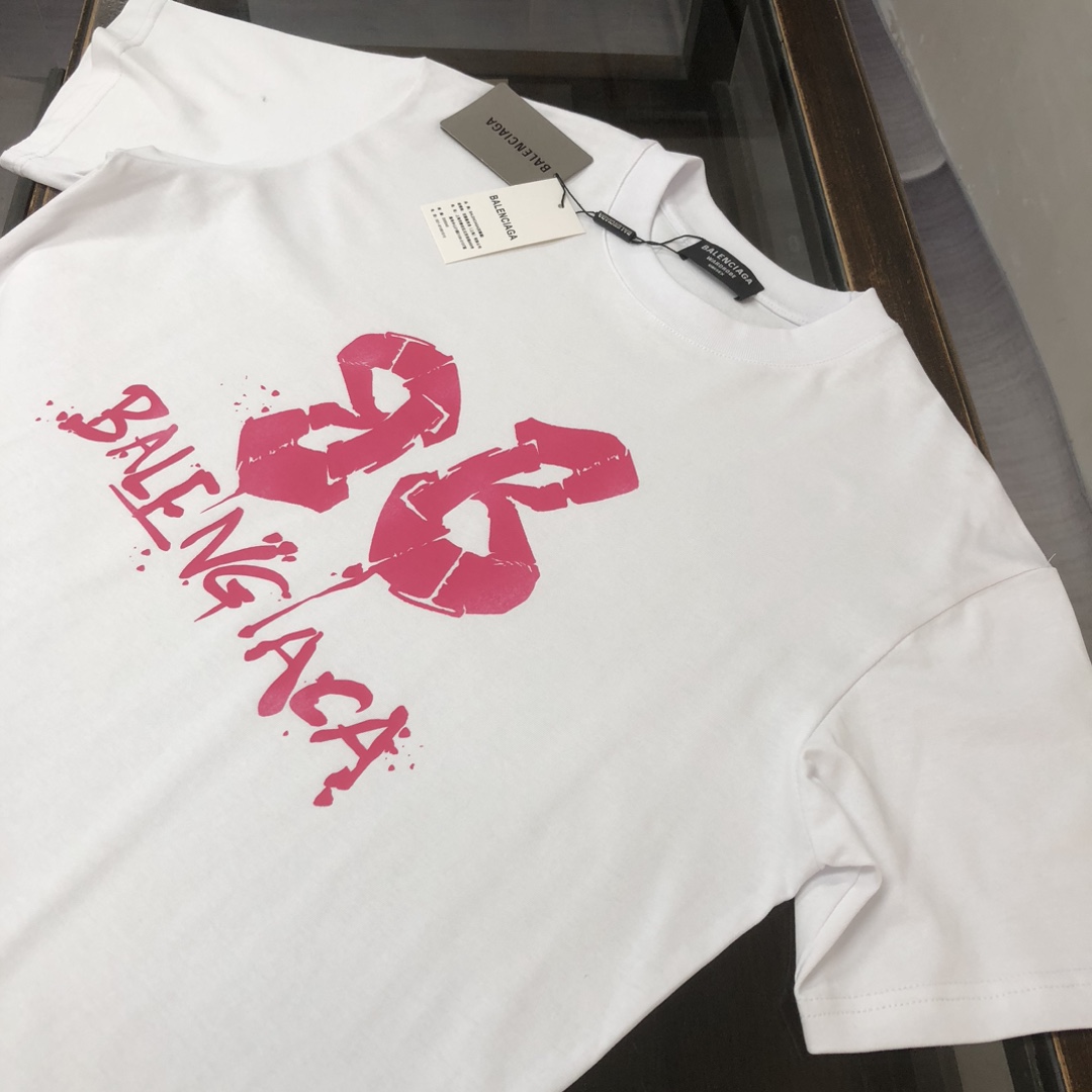 Balenciaga 高仿 男款潮流印花短袖T恤 百搭休閒款| 13 Balenciaga 高仿 男款潮流印花短袖T恤 百搭休閒款
