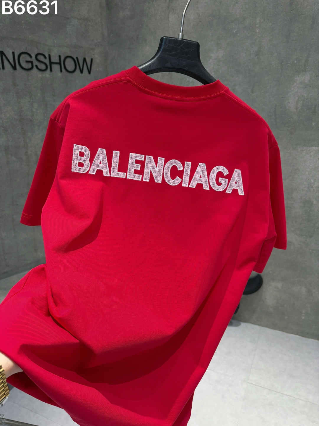 Balenciaga 高仿 男款BB刺繡短袖T恤 潮流休閒設計| 13 Balenciaga 高仿 男款BB刺繡短袖T恤 潮流休閒設計